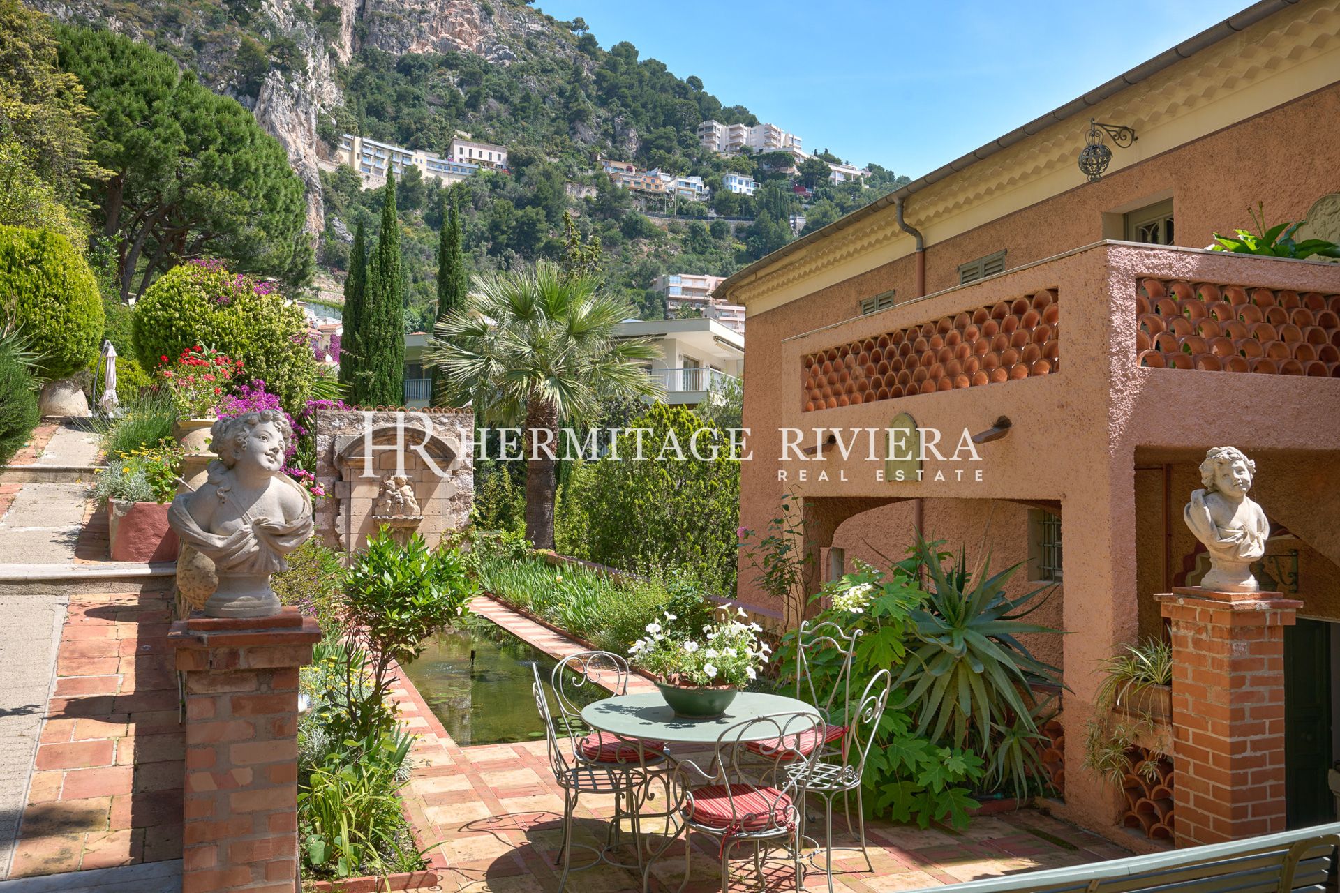 3 bedroom apartment - Historic residence - Overlooking the bay - Terrace (image 6)