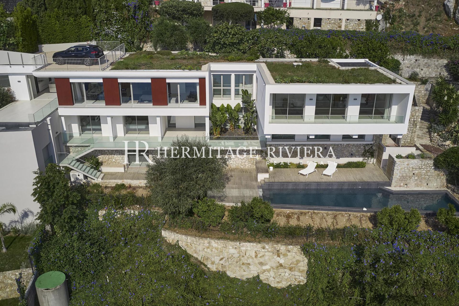 New villa overlooking the Bay of Villefranche  (image 6)