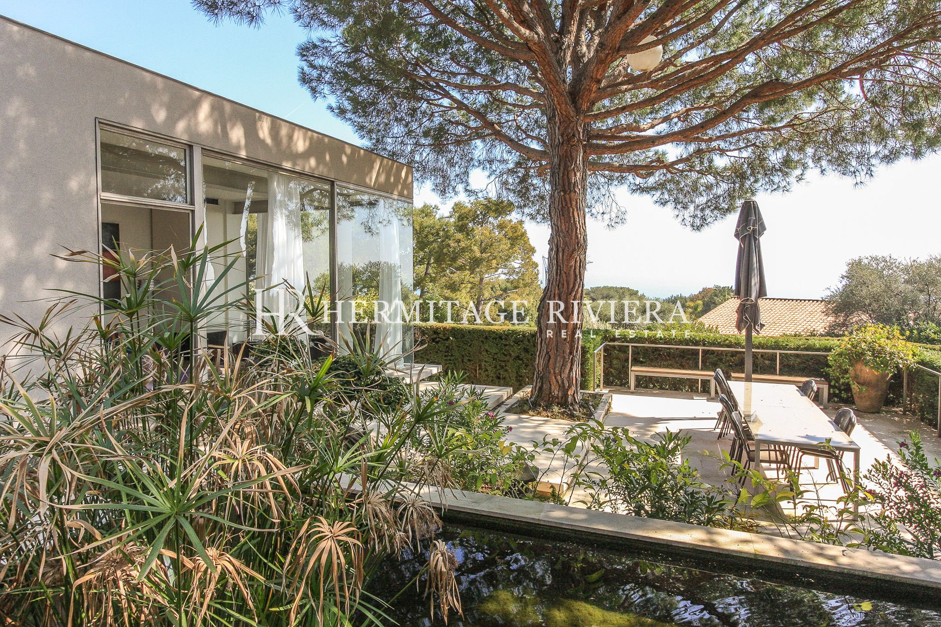 Villa modern - Sea views - Pool (image 2)