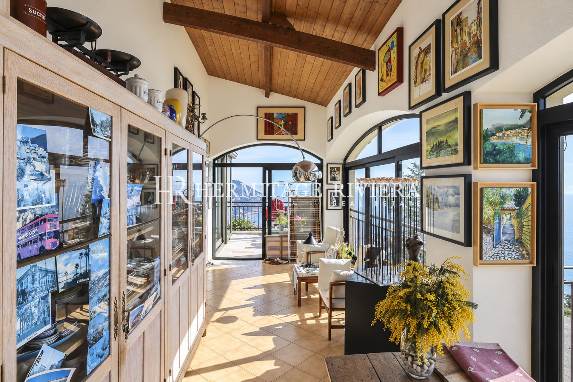 Villa à Menton Garavan Villa avec piscine et panorama à 360° - vues spectaculaires (image 4)