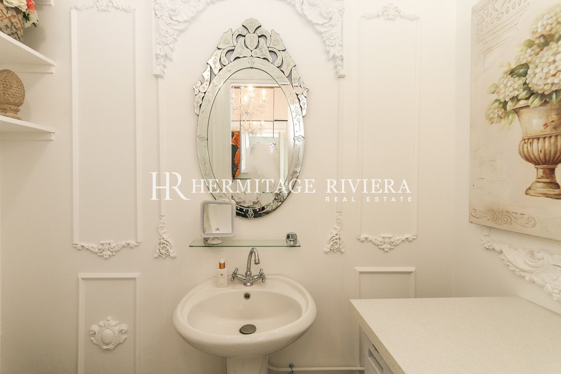 令人惊艳的翻新公寓,坐拥海景 (图片 25)