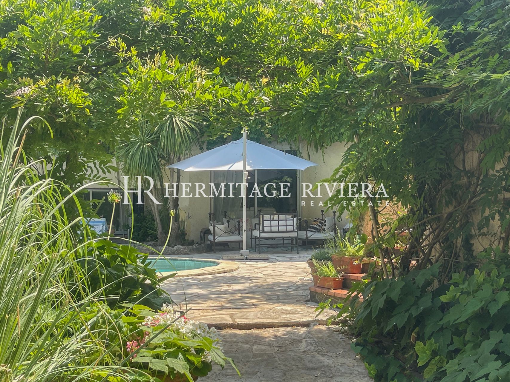 Villa i Vence Rummeligt hjem på rolig, flad og stor grund (billede 28)