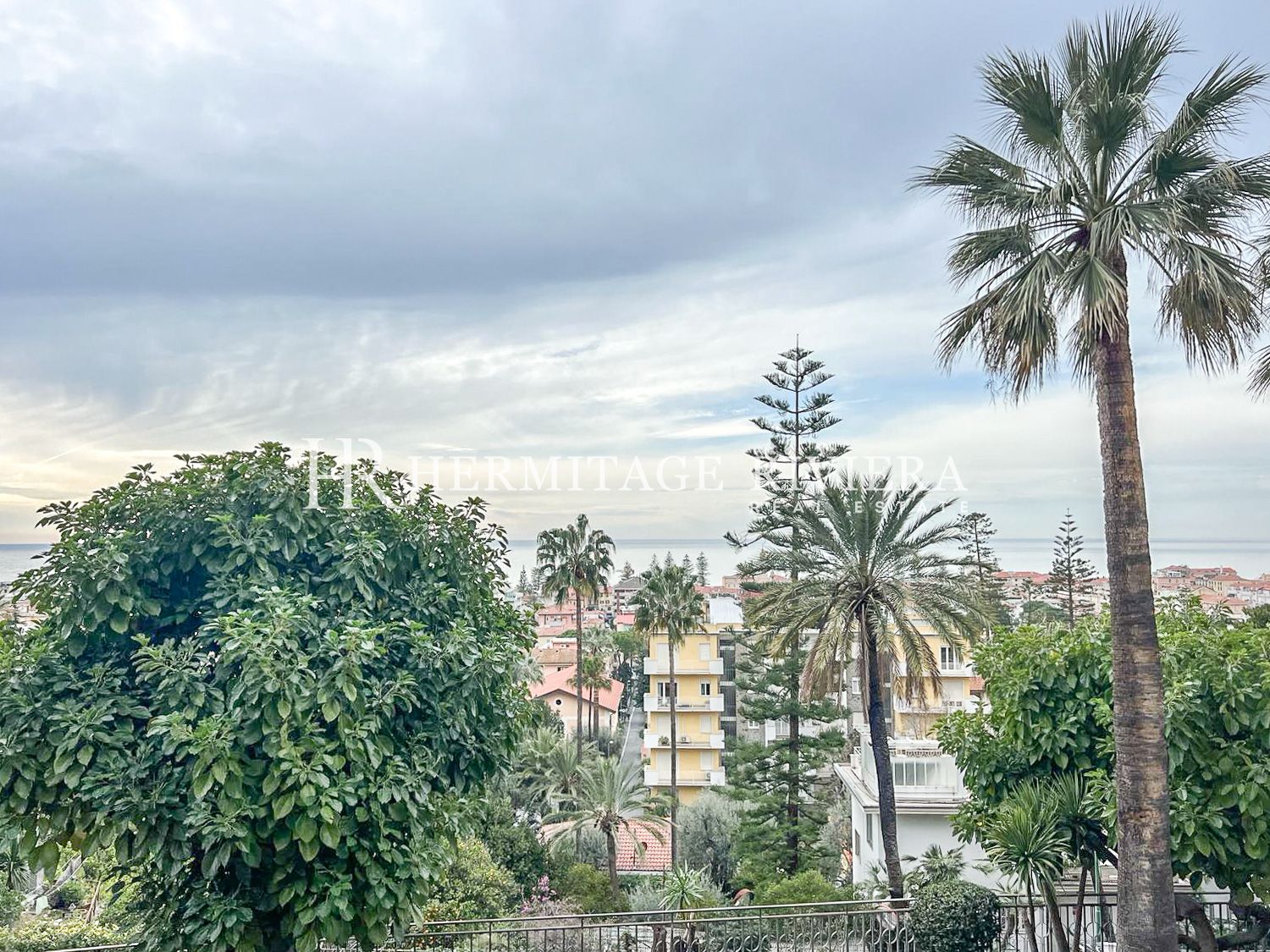 Apartamento 2 dormitorios - Terraza - Vistas al mar (imagen 6)
