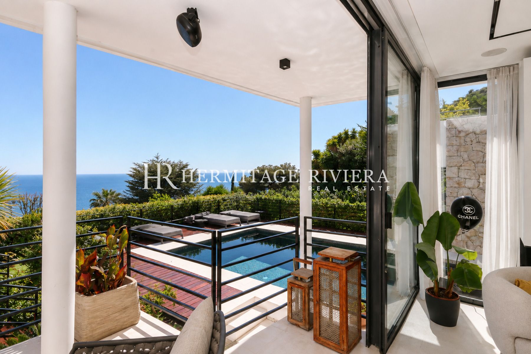 Villa i Saint-Laurent-d'Eze Moderne villa tæt på Monaco (billede 16)