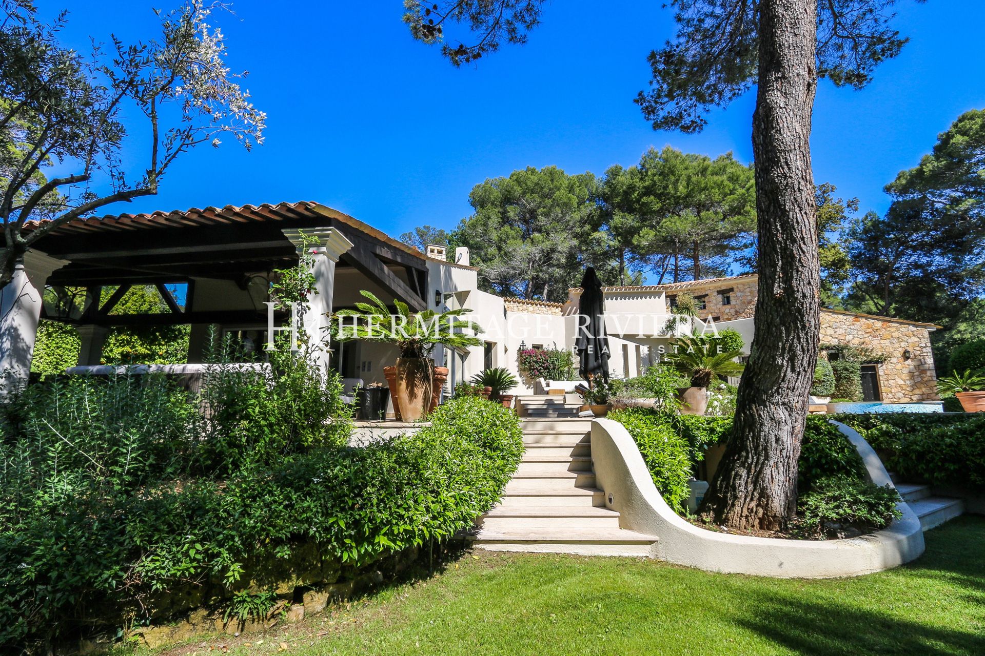 Villa à Mougins Propriété charmante dans domain fermé (image 8)