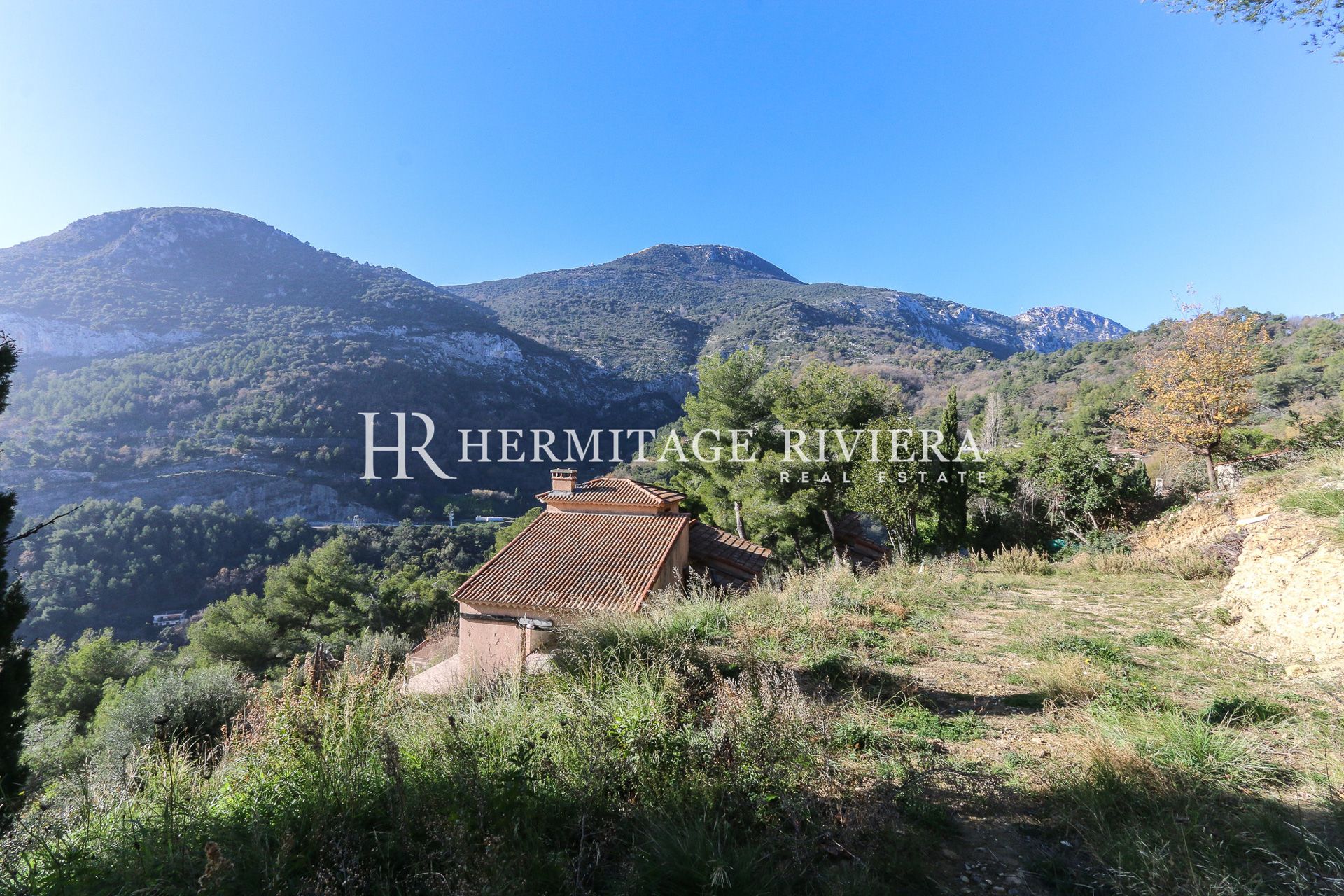 To renovate with permit - Sea view (image 16)