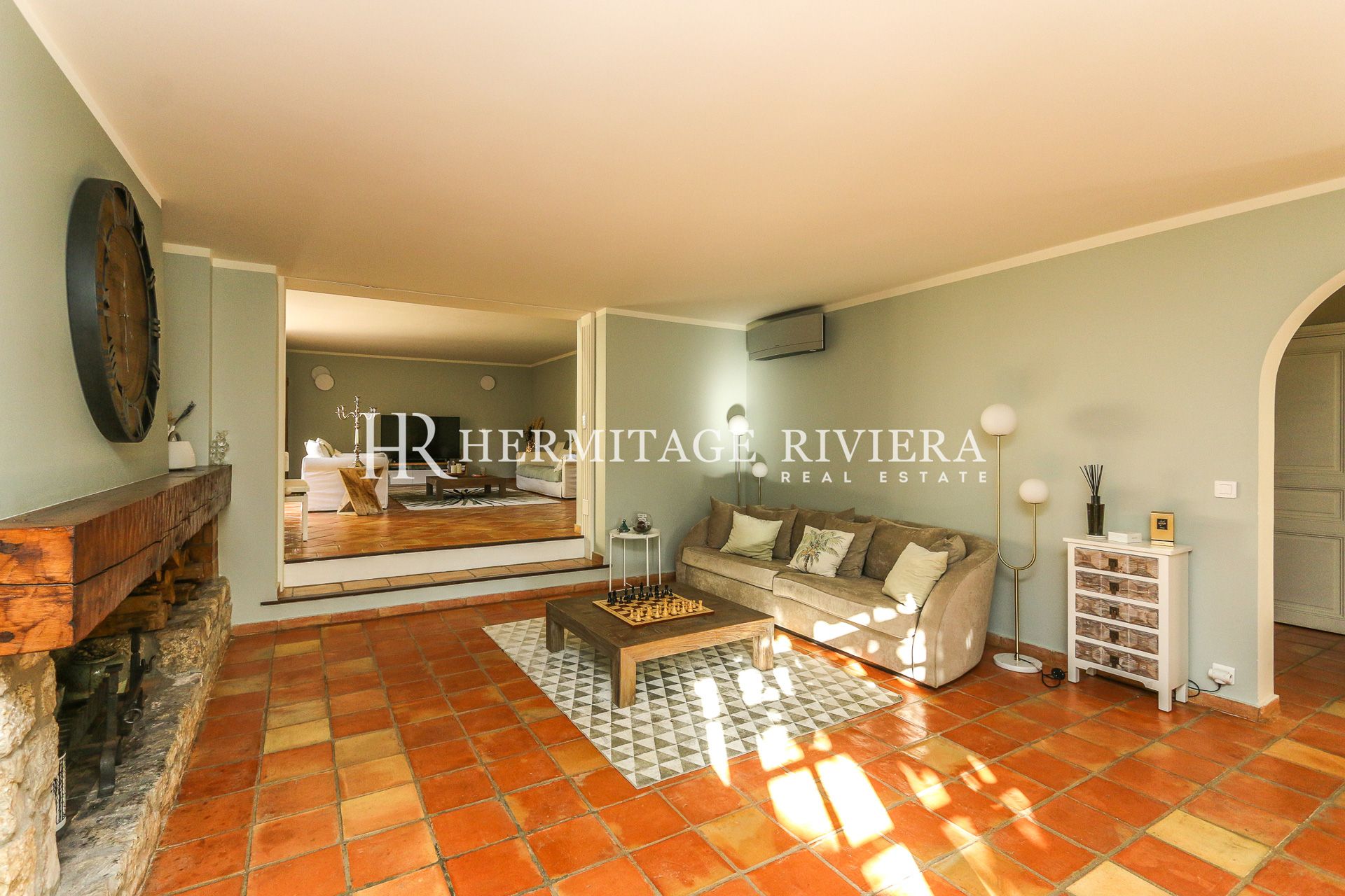 Stängd fastighet - Pool - Havsutsikt  (bild 7)