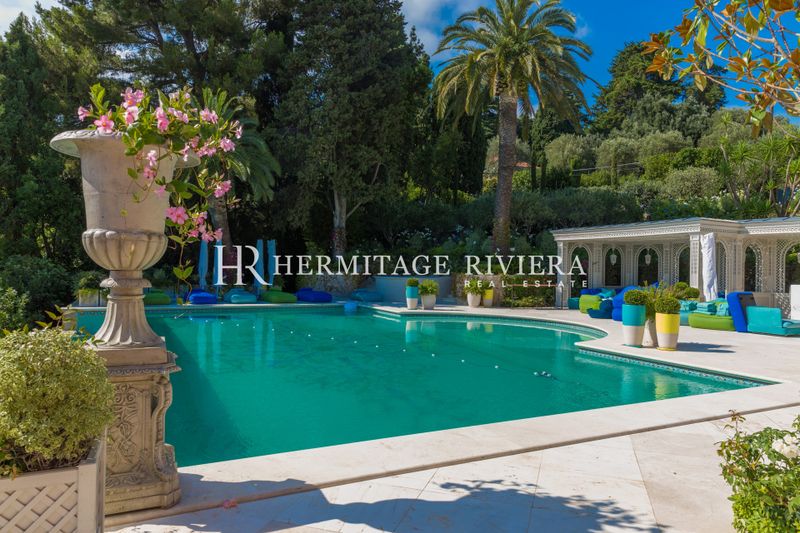 Luxuriöses Privatanwesen - Blick auf Monaco