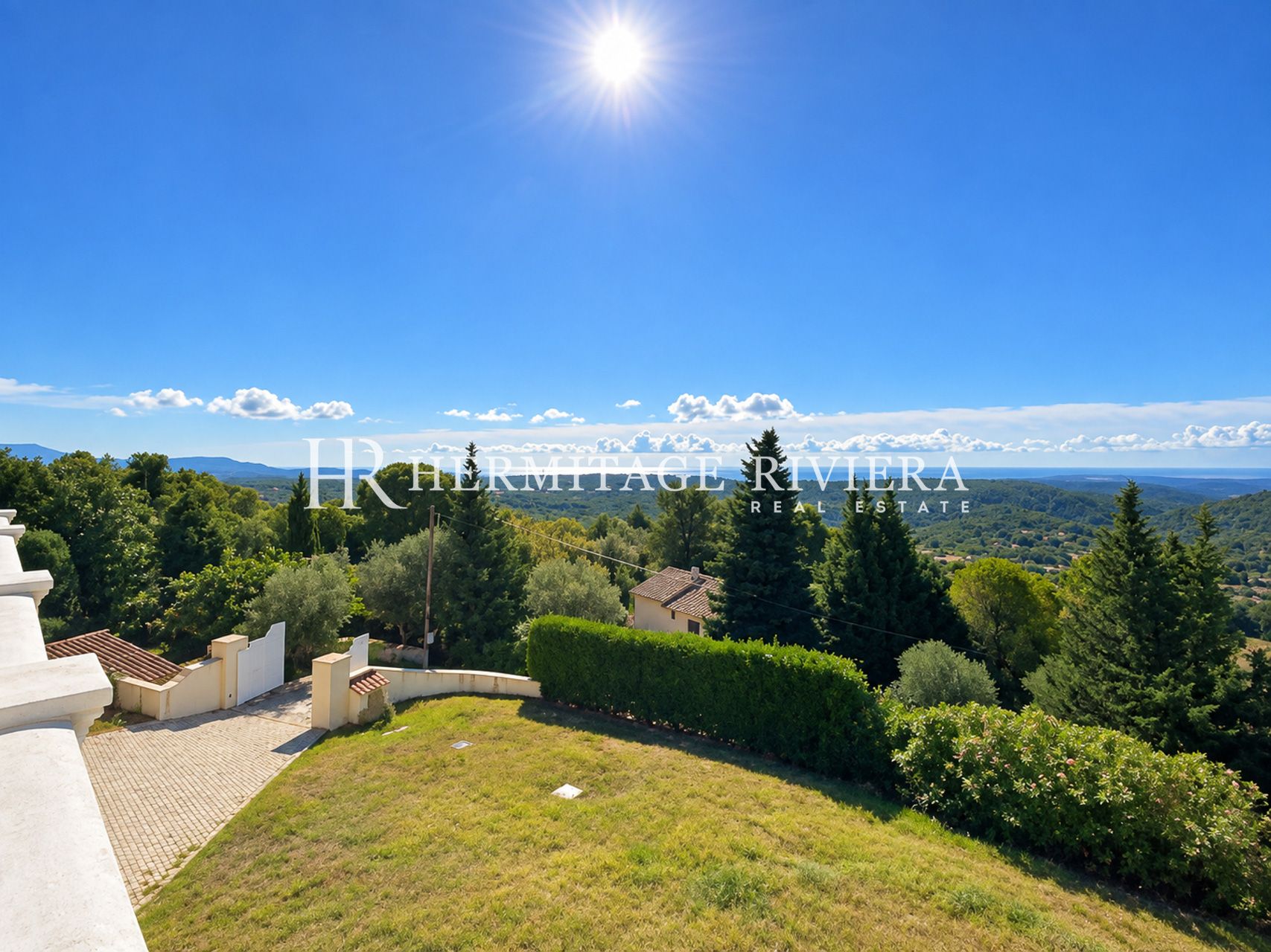 Villa i Tourrettes-sur-Loup Romslig villa med basseng (bilde 3)
