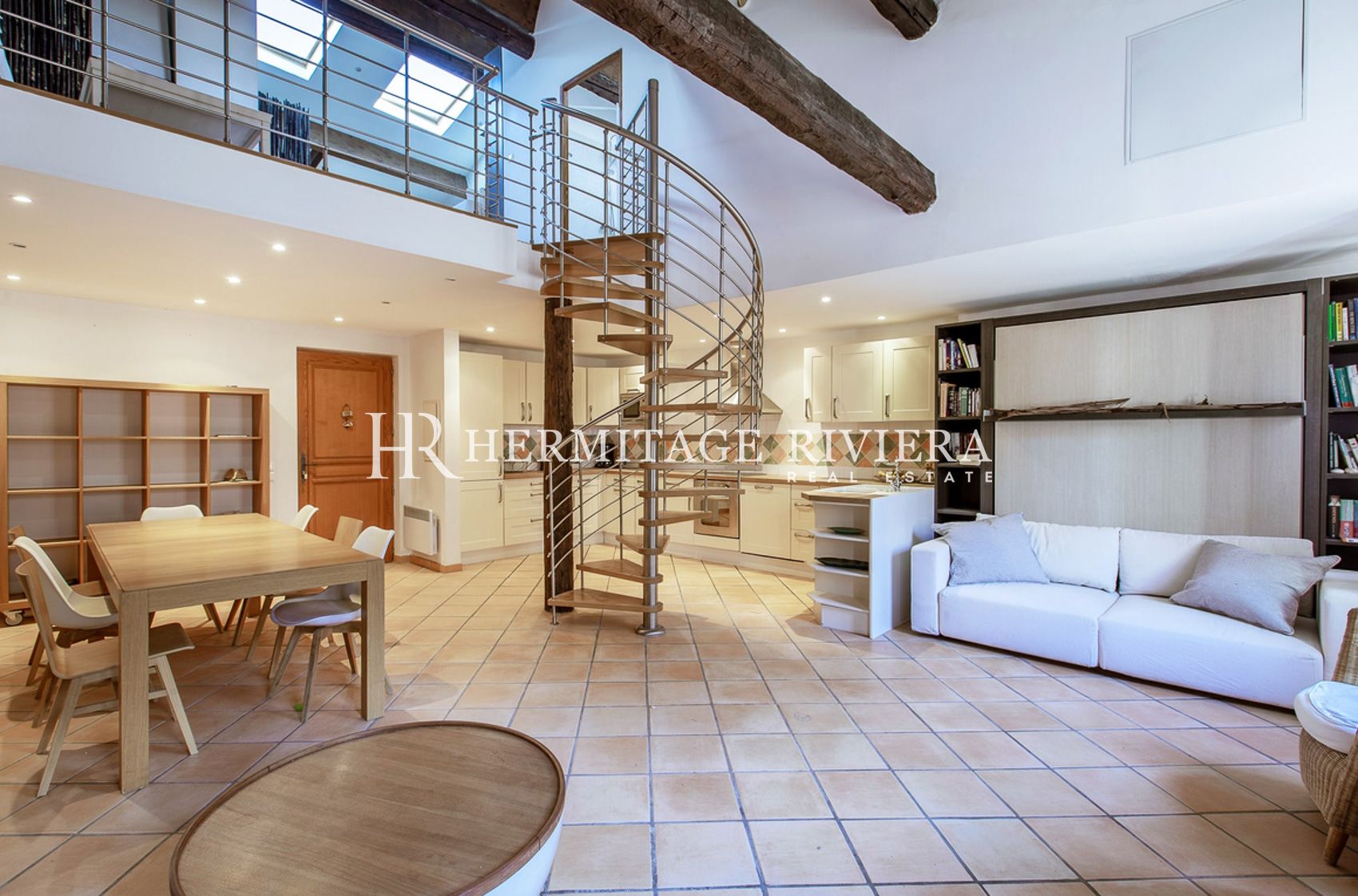Takvåning i Villefranche-sur-Mer Loft - 2 sovrum - Översta våningen (bild 9)