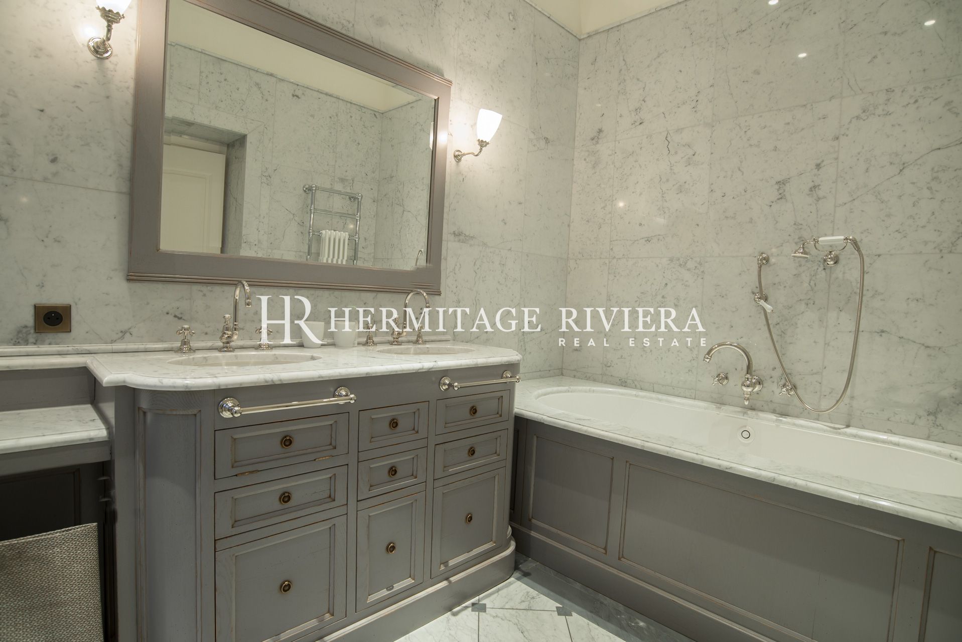 资产阶级建筑中的优雅公寓 (图片 7)