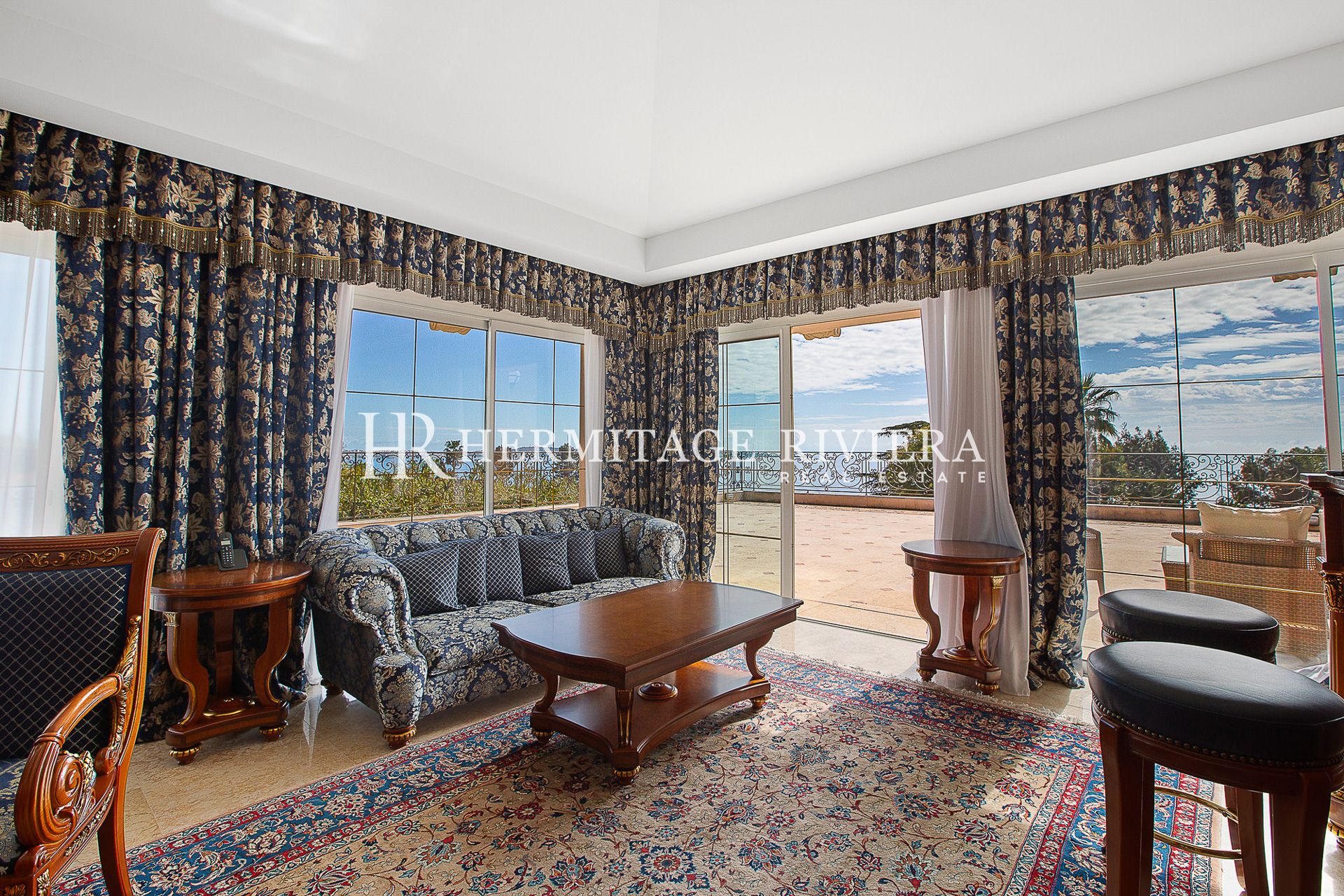 Exception prestigious property - Flat garden - Pool - Sea view  (image 31)