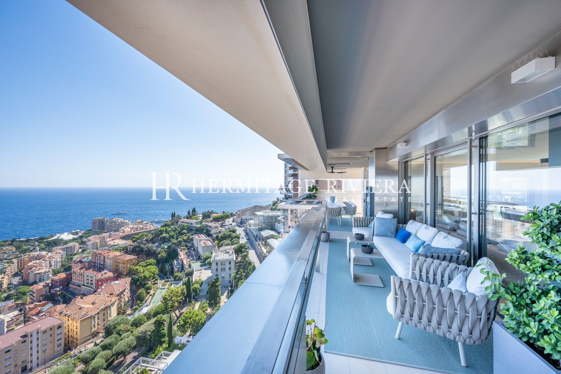 Apartment in Jardin Exotique Monaco  5 bedrooms- Terrace - Views of Monaco - Calme (image 2)