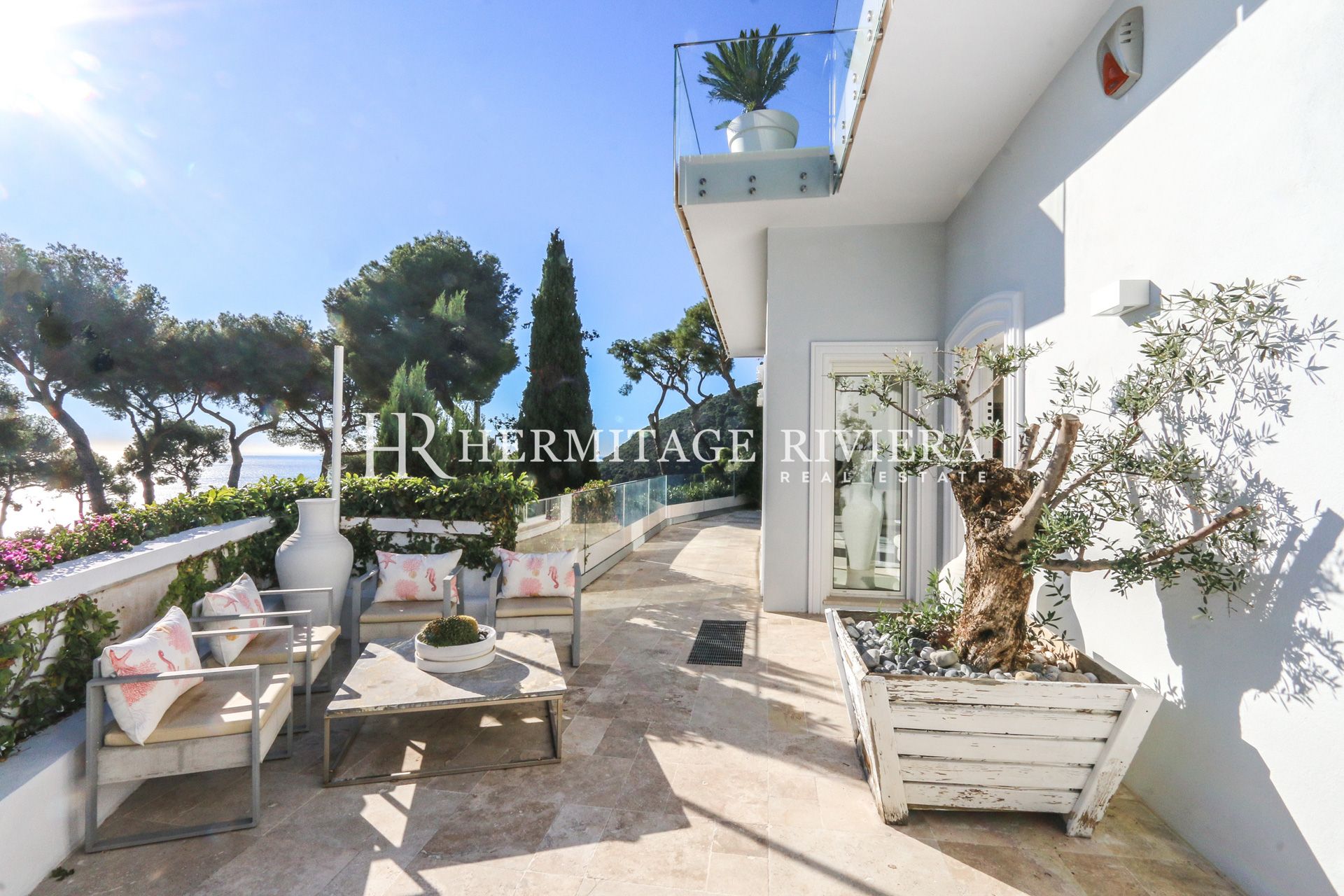 Villa d’exception avec superbe vue mer (image 1)