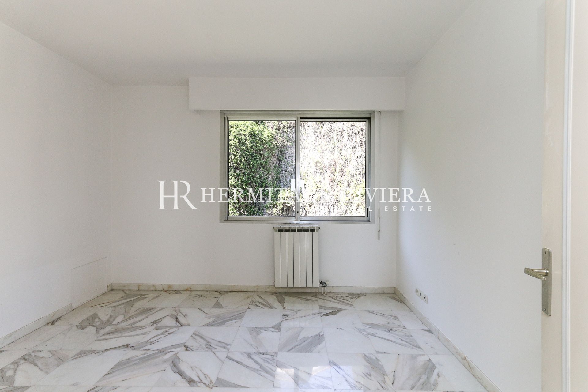 3 bedroom apartment - Penthouse - Terrace and sea view (image 15)