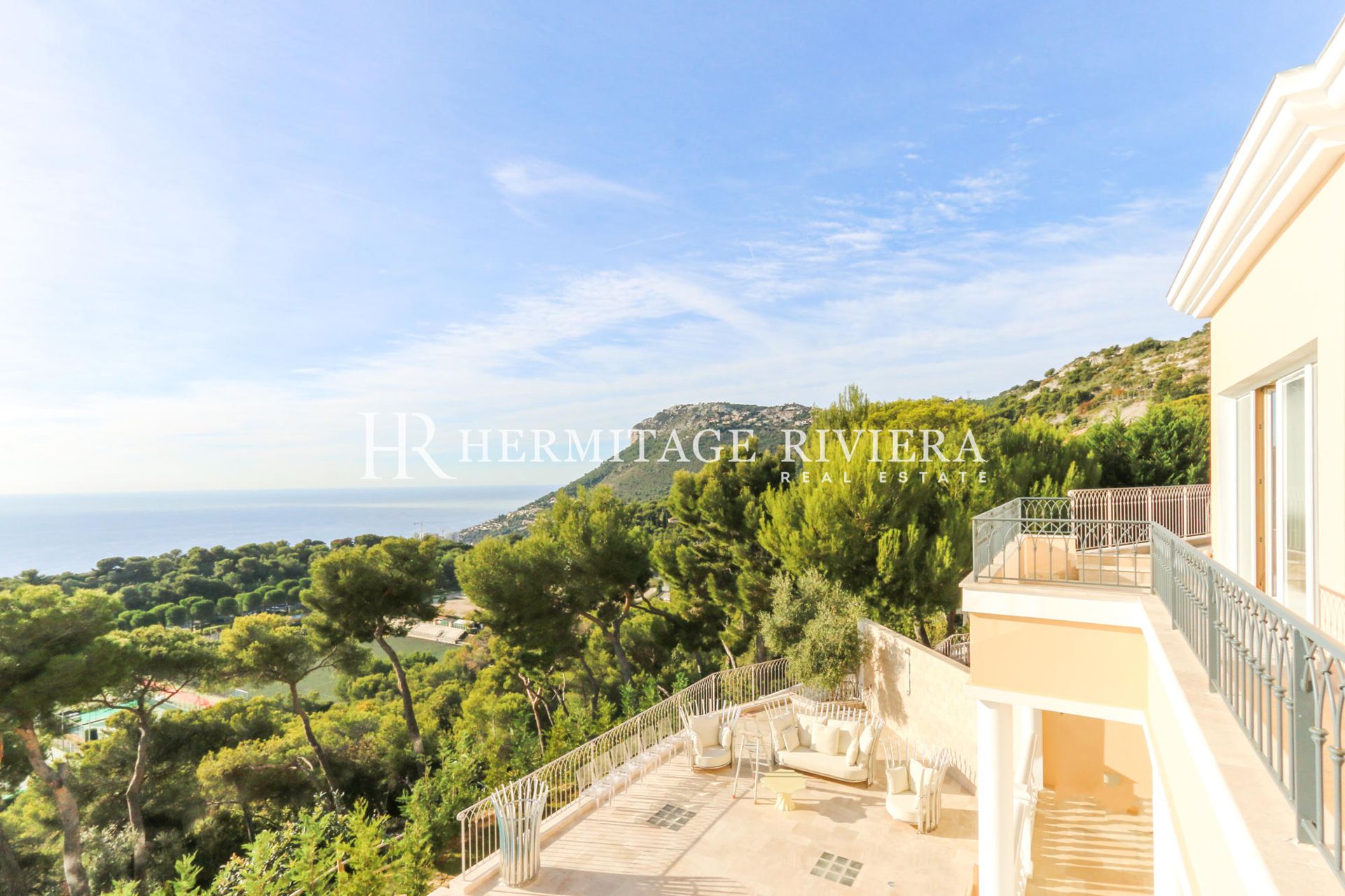 Property of two villas - Сlose Monaco - Sea views (image 5)