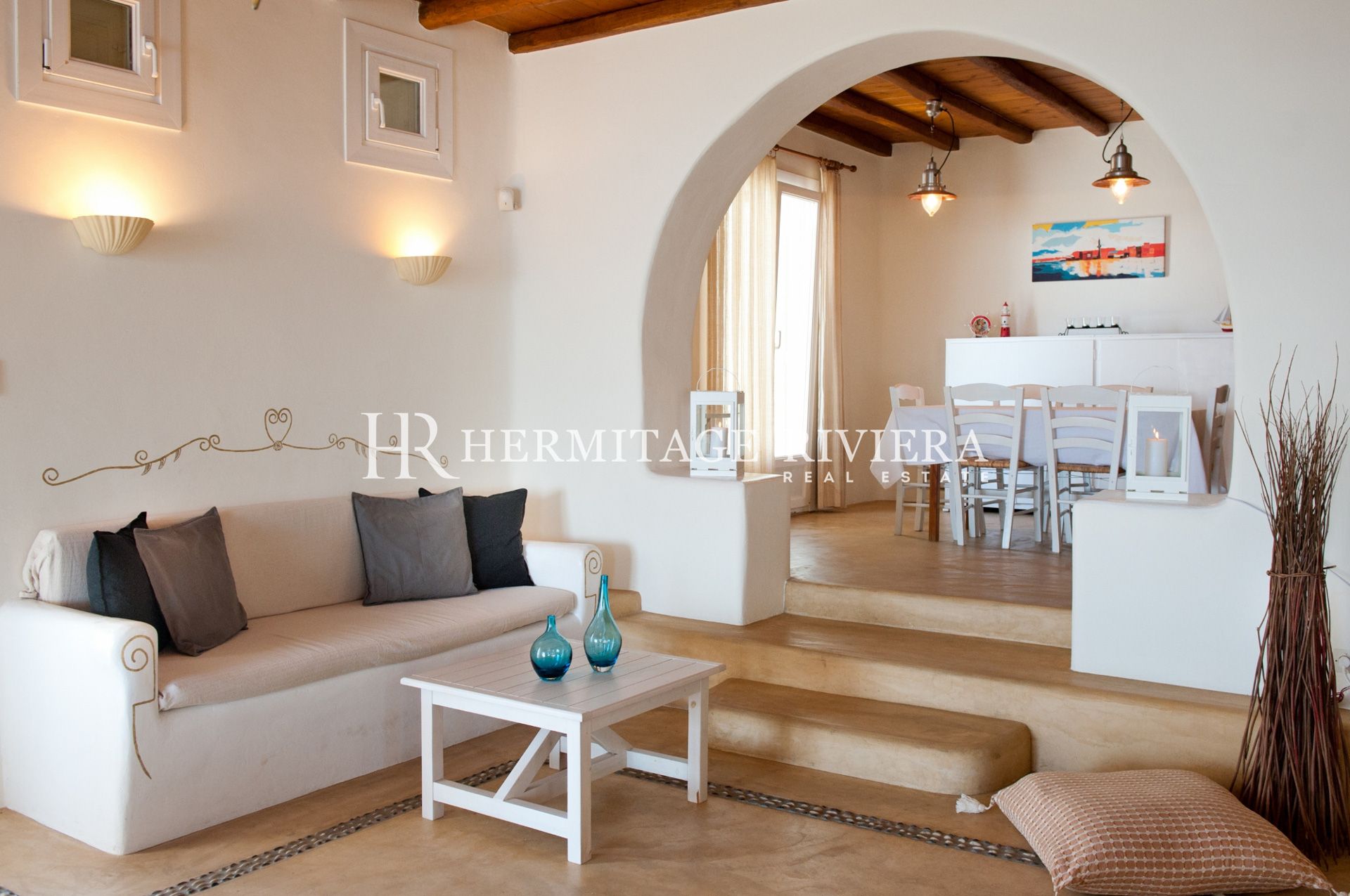 Perfectly traditional Greece villa with views (image 8)