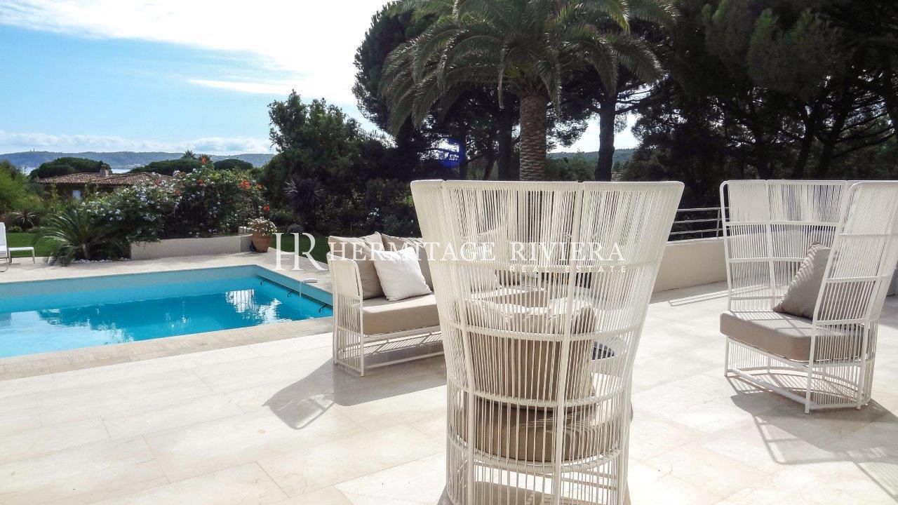 Prestigioso dominio protetto - Piscina - Vista mare (immagine 8)