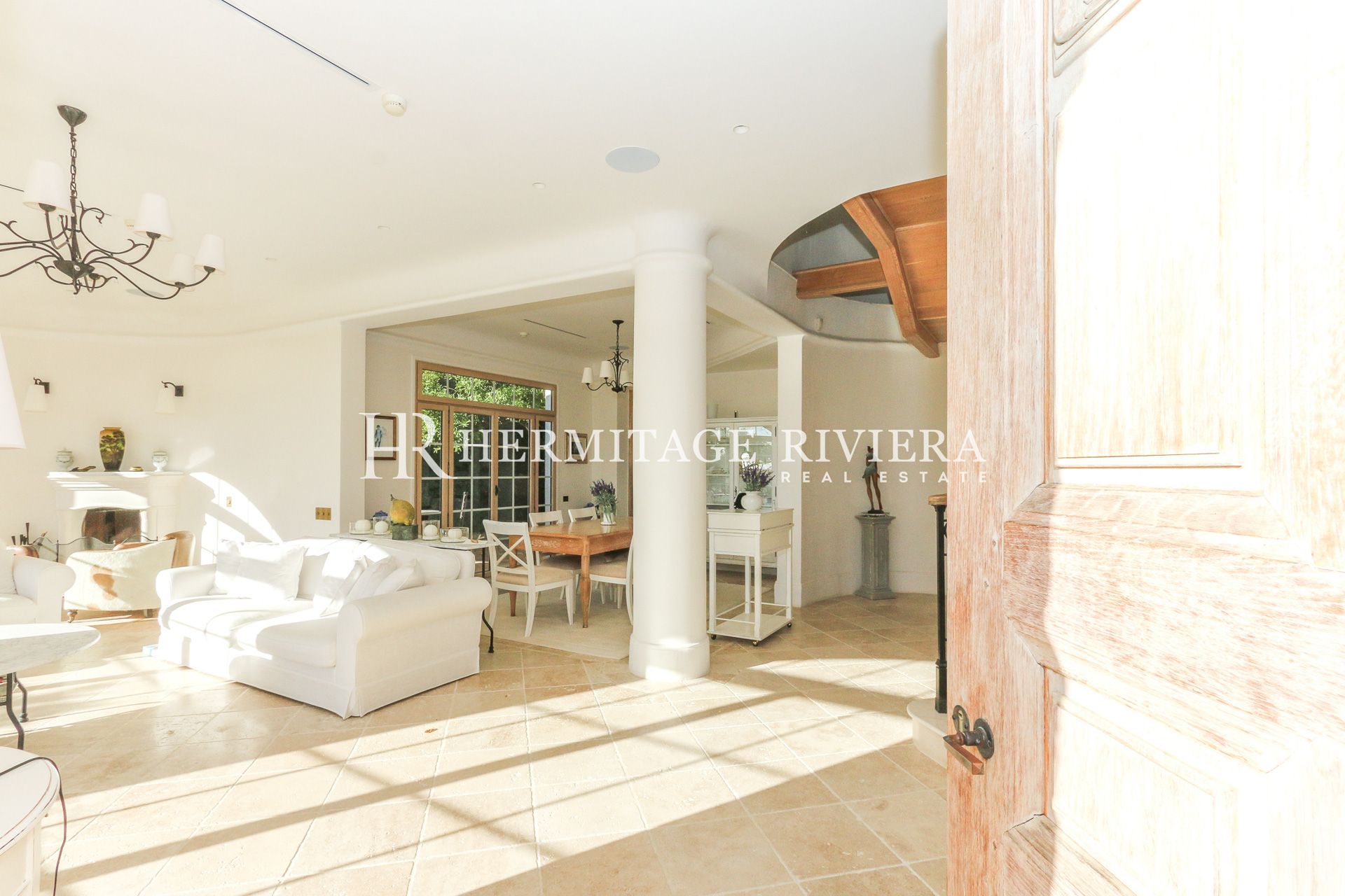 海景 - 靠近海滩 - 游泳池 (图片 7)