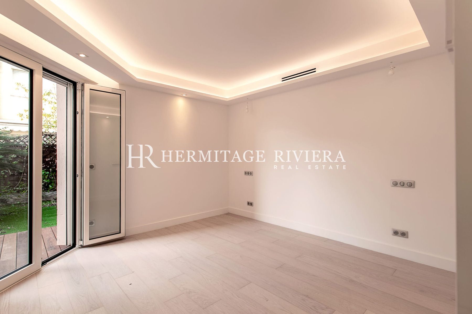 Apartamento en Roquebrune-Cap-Martín Apartamento reformado de 3 dormitorios con vistas a Mónaco y terraza. (imagen 8)