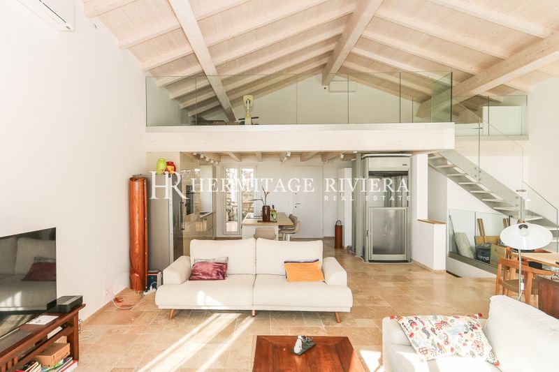 Renovierte Villa – Meerblick – Strandnähe