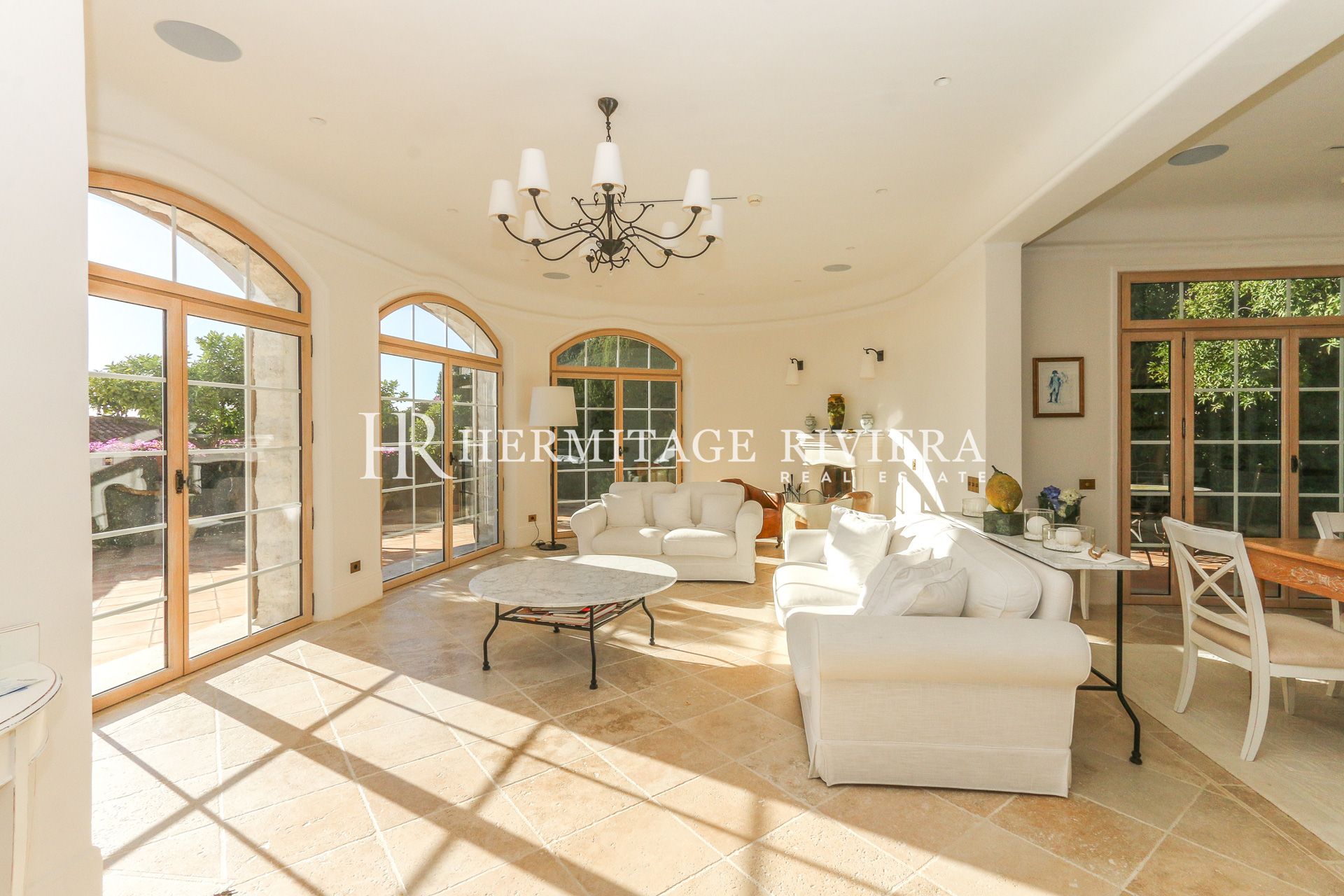 海景 - 靠近海滩 - 游泳池 (图片 11)