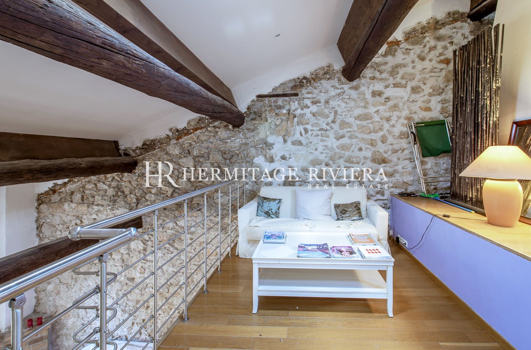 Takvåning i Villefranche-sur-Mer Loft - 2 sovrum - Översta våningen (bild 11)