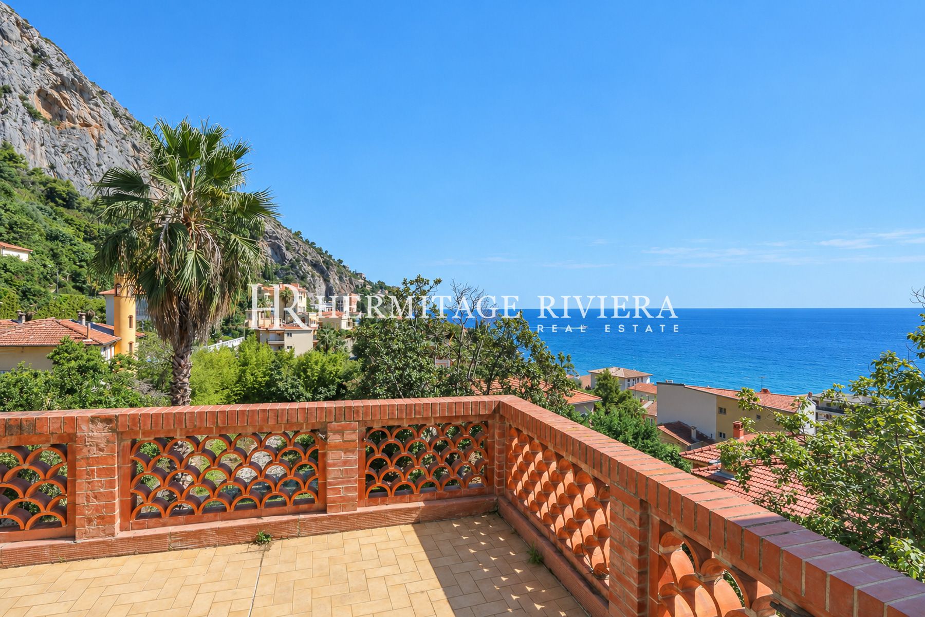 Villa in Menton Garavan Elegant 19th century stone mansion with sea view (image 23)