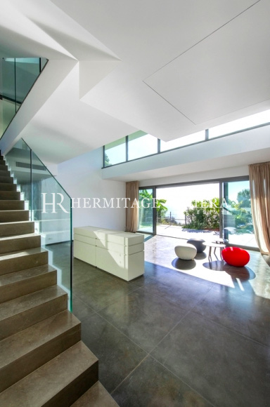 Modern villa - Сlose to Monaco - Pool - Se views (image 5)