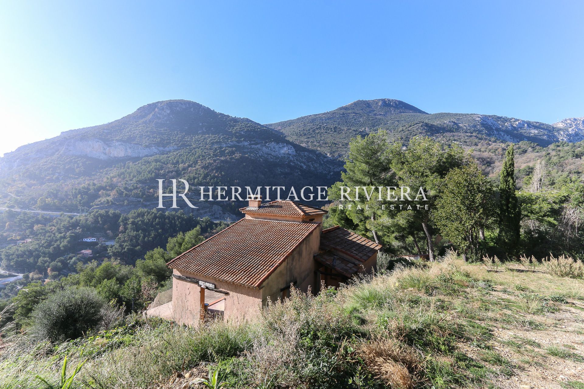 To renovate with permit - Sea view (image 5)