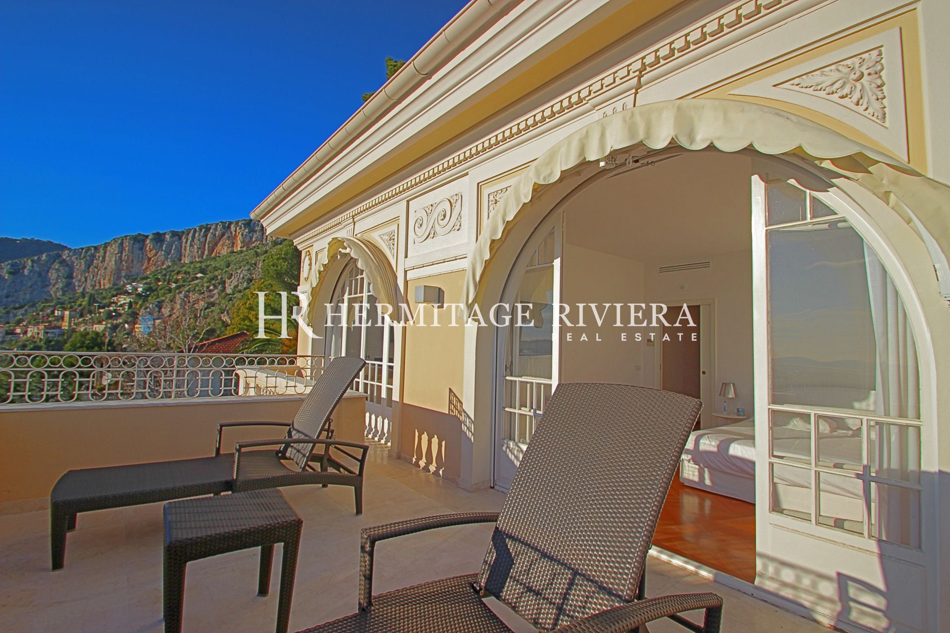 Belle Epoque villa close to the beach Mala  (image 9)