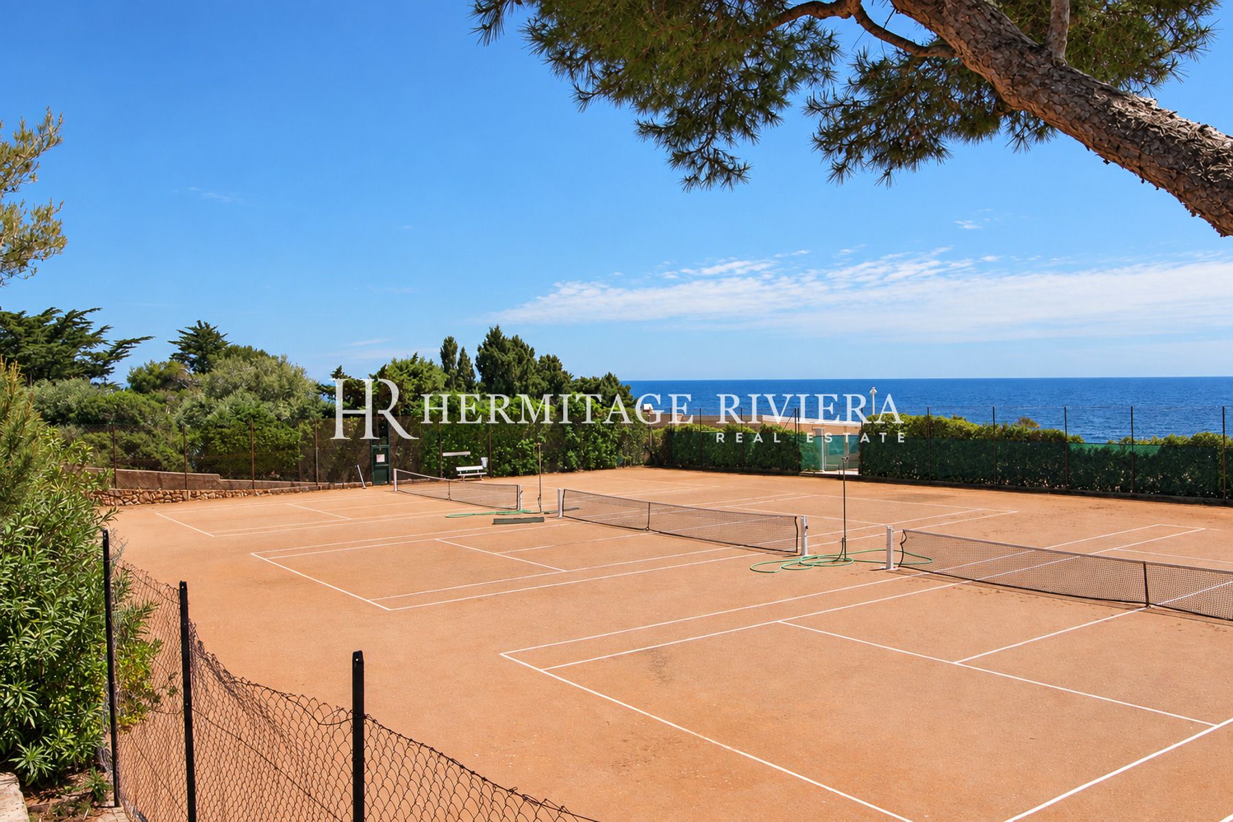 court de tennis