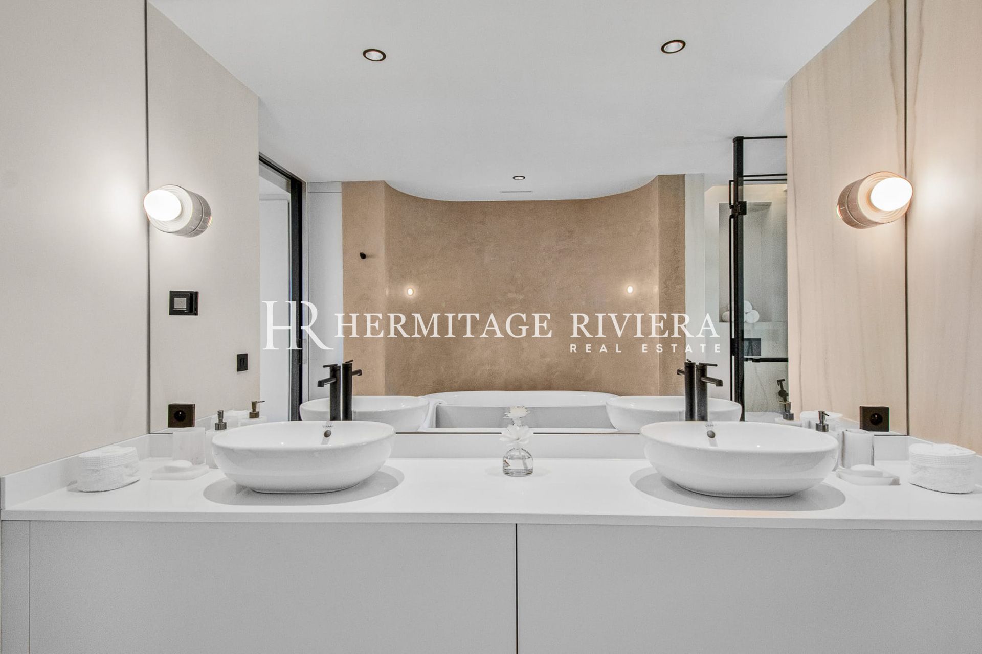 Villa in Saint-Jean-Cap-Ferrat Moderne Luxusvilla mit Meerblick (bild 10)