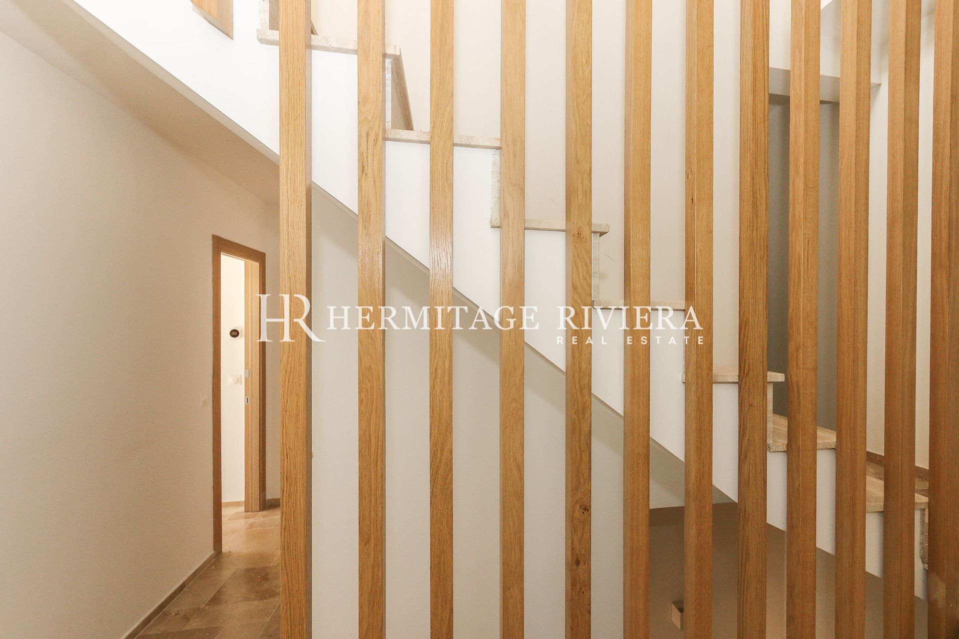 Villa reformada - Vista al mar - Cerca de playas (imagen 11)