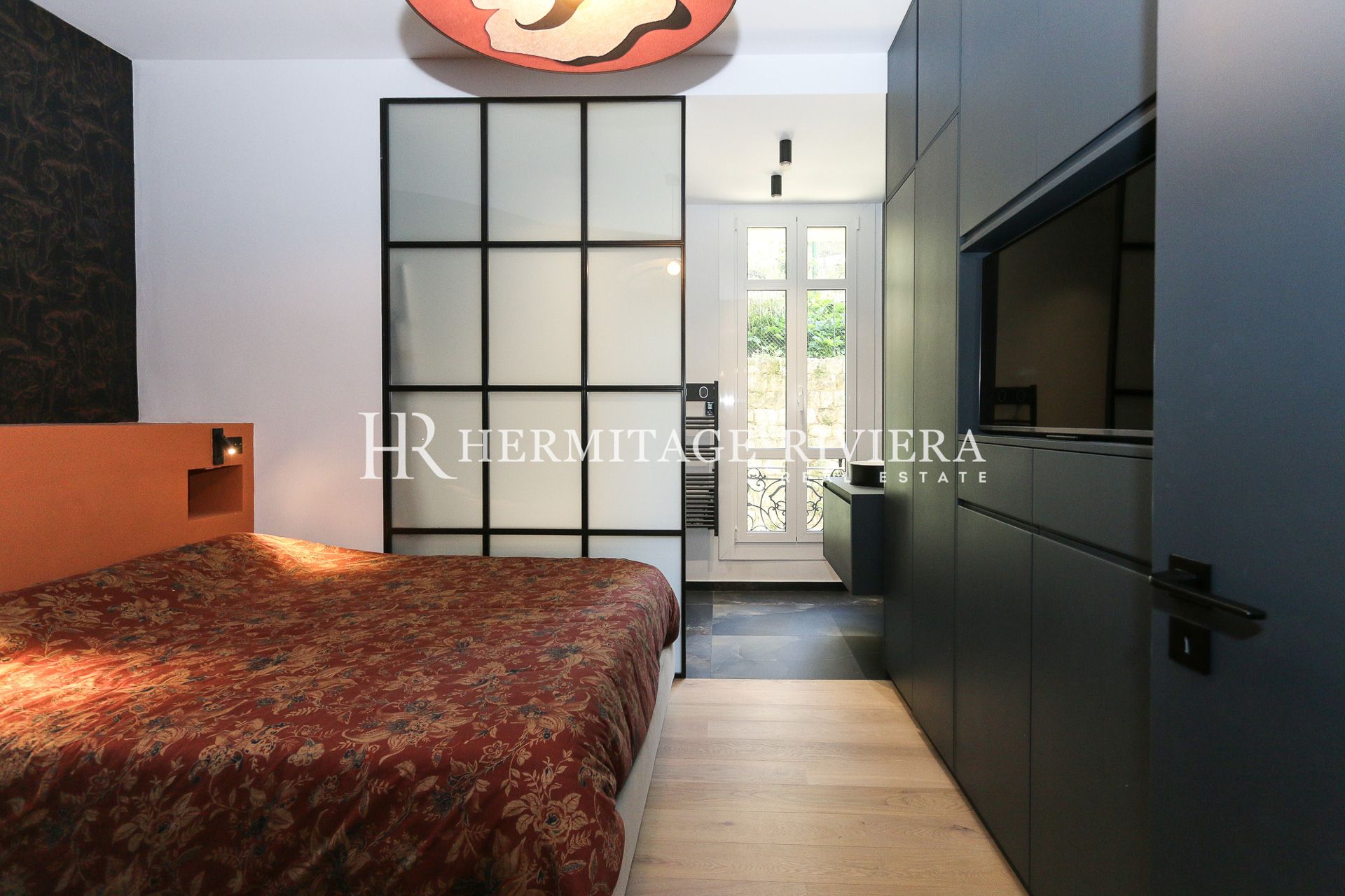 Elegante apartamento reformado en una clásica residencia burguesa. (imagen 13)