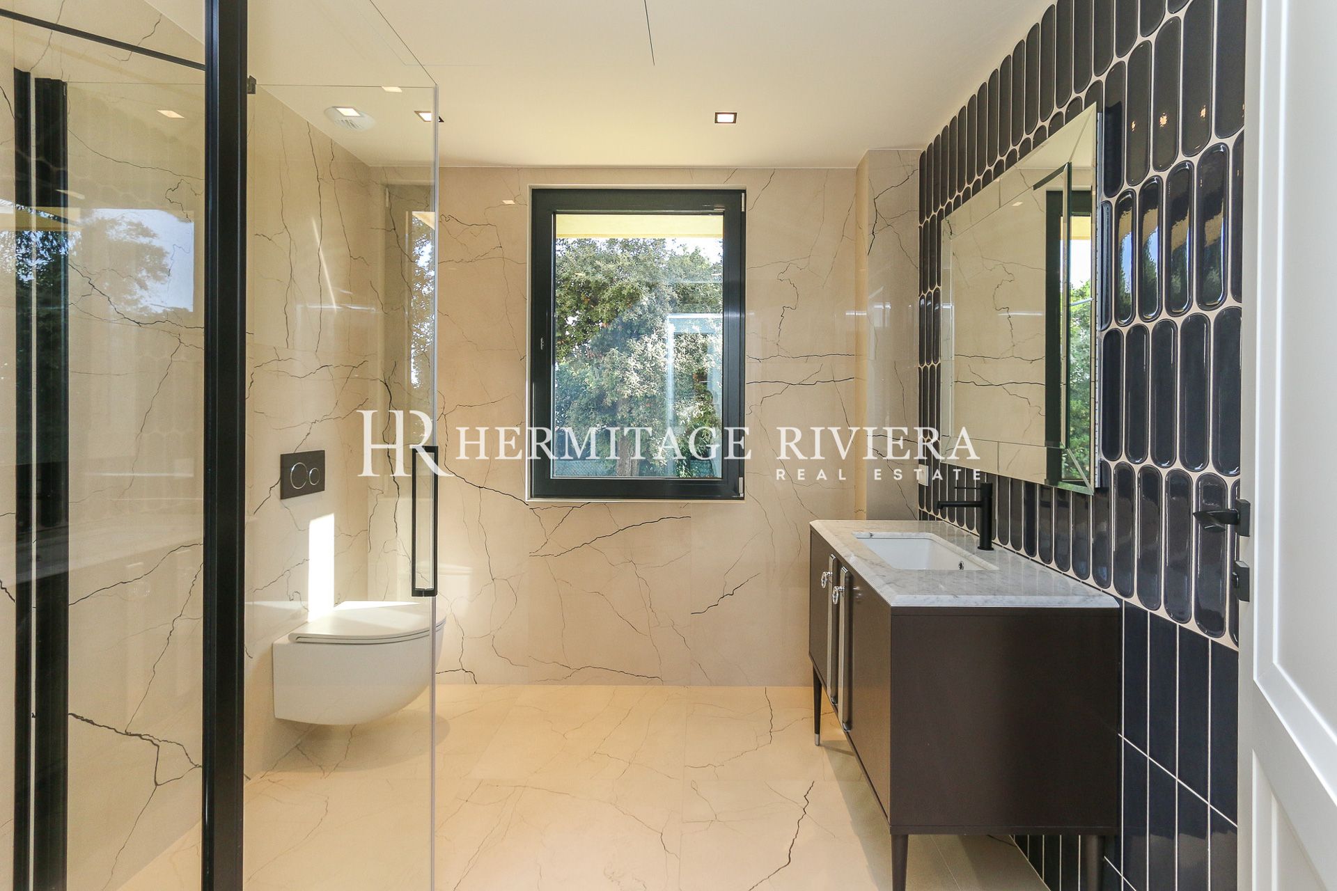 Renovert villa - Basseng - Hage - Havutsikt (bilde 22)