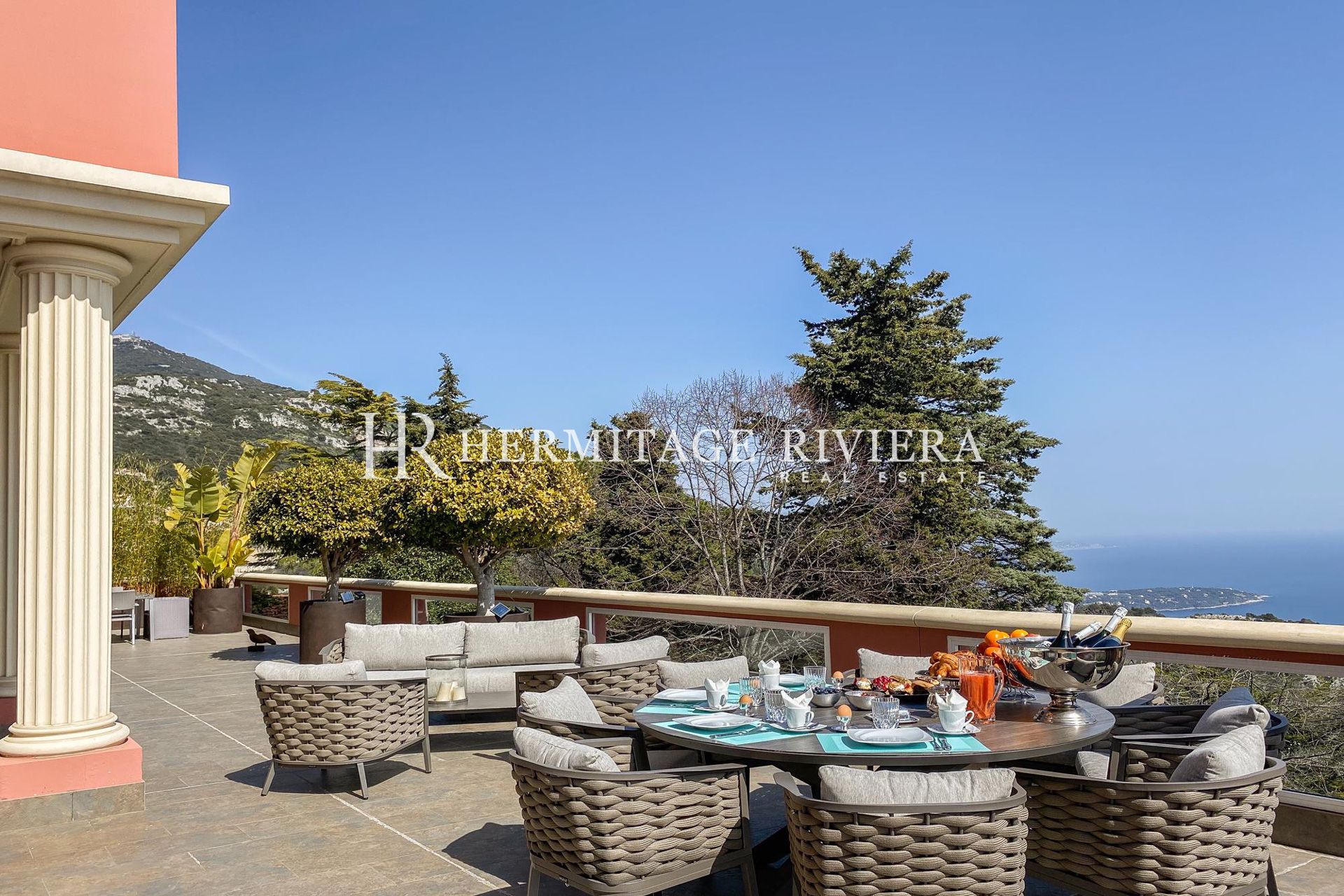 Renovated - Panoramic sea views - Pool (image 11)