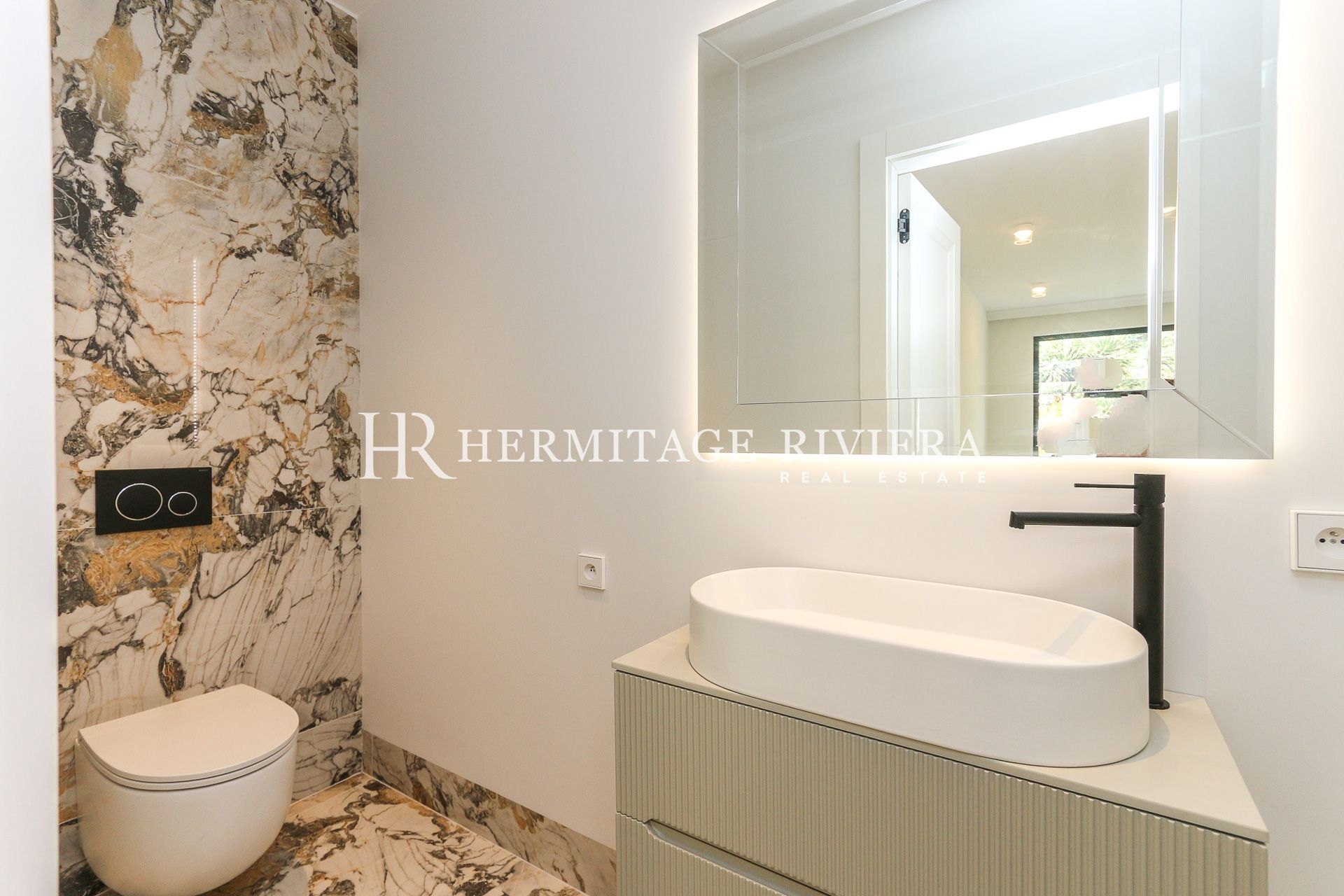 Renovert villa - Basseng - Hage - Havutsikt (bilde 19)