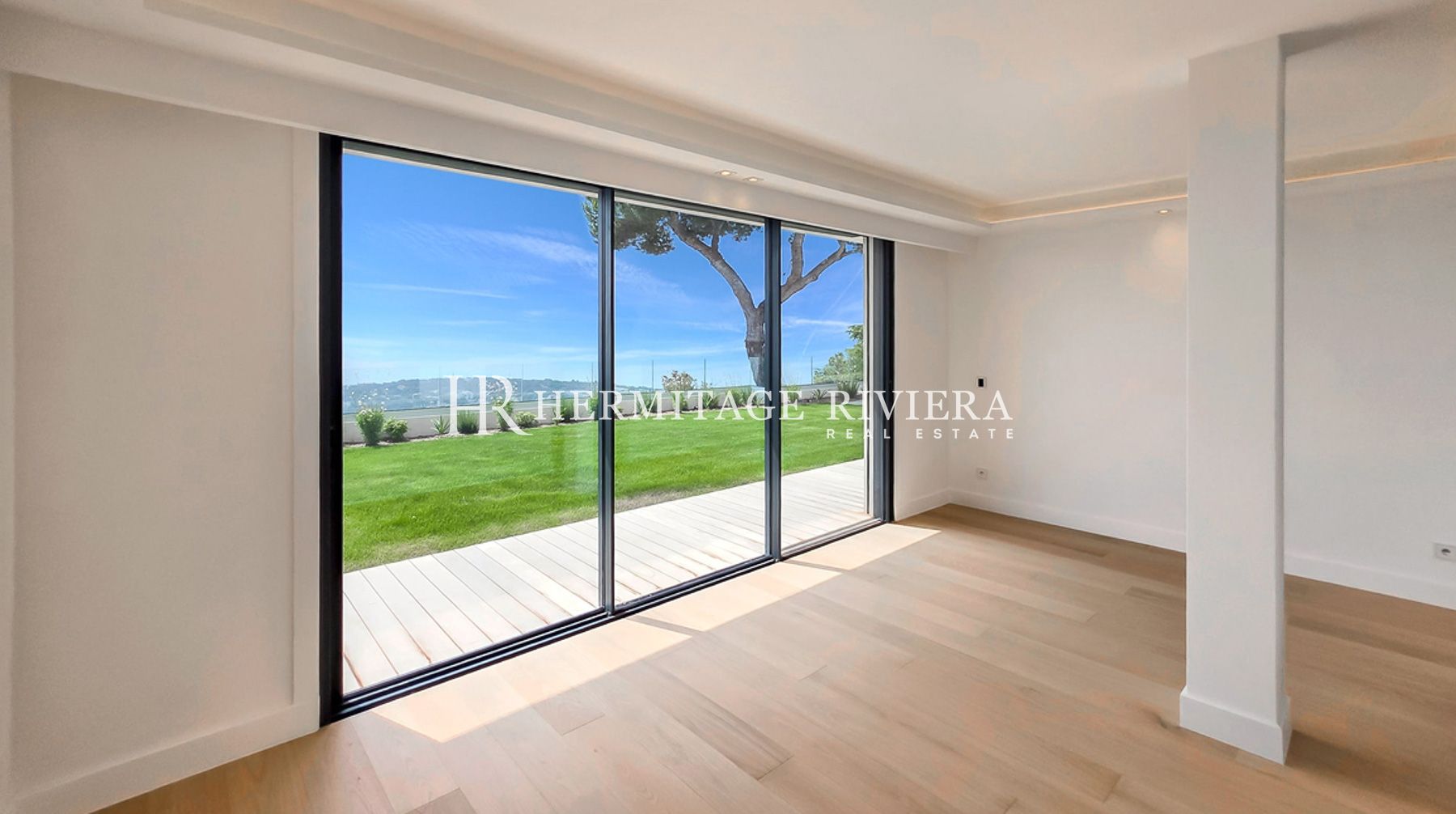 Villa à Roquebrune-Cap-Martin Villa contemporaine neuve - Vue mer - Piscine  (image 20)