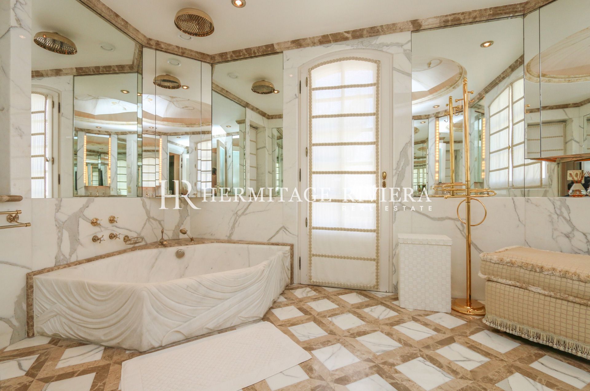 Property close Monaco with panoramic view (image 15)
