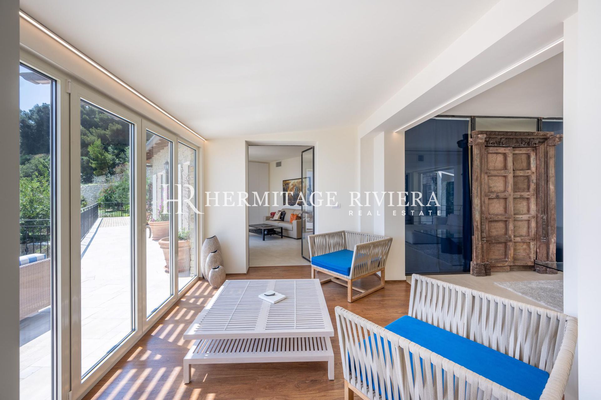 Moderne villa - Panoramautsikt over havet - Basseng (bilde 9)
