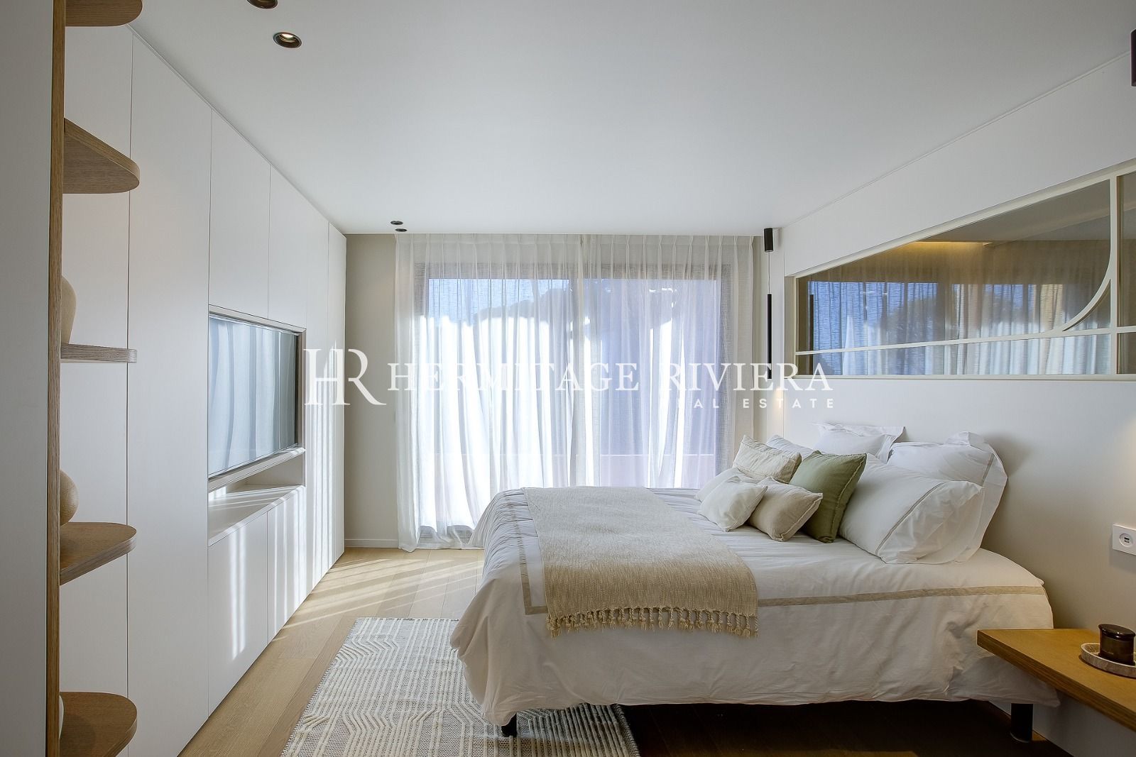 Exceptionell lägenhet med takterrass (bild 8)