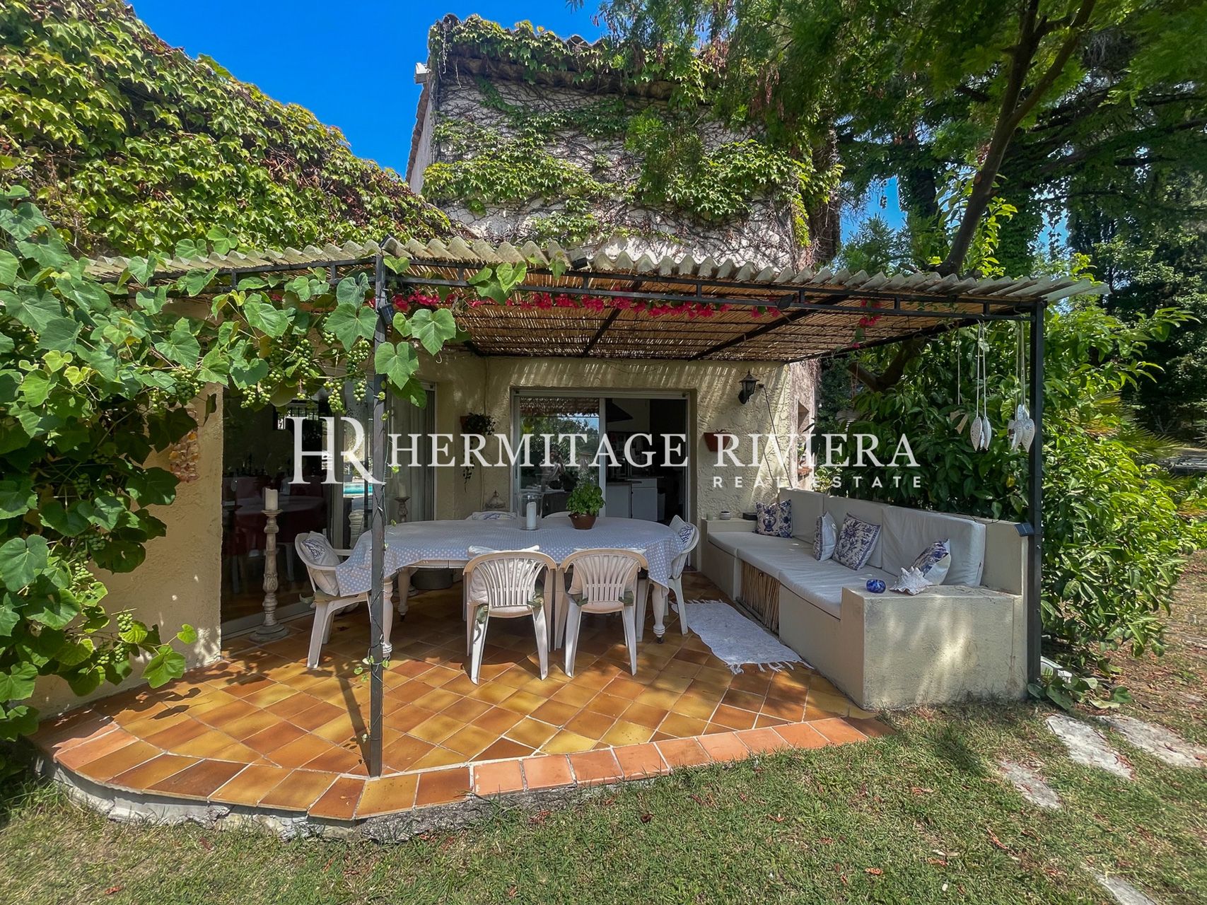Villa i Vence Rummeligt hjem på rolig, flad og stor grund (billede 21)