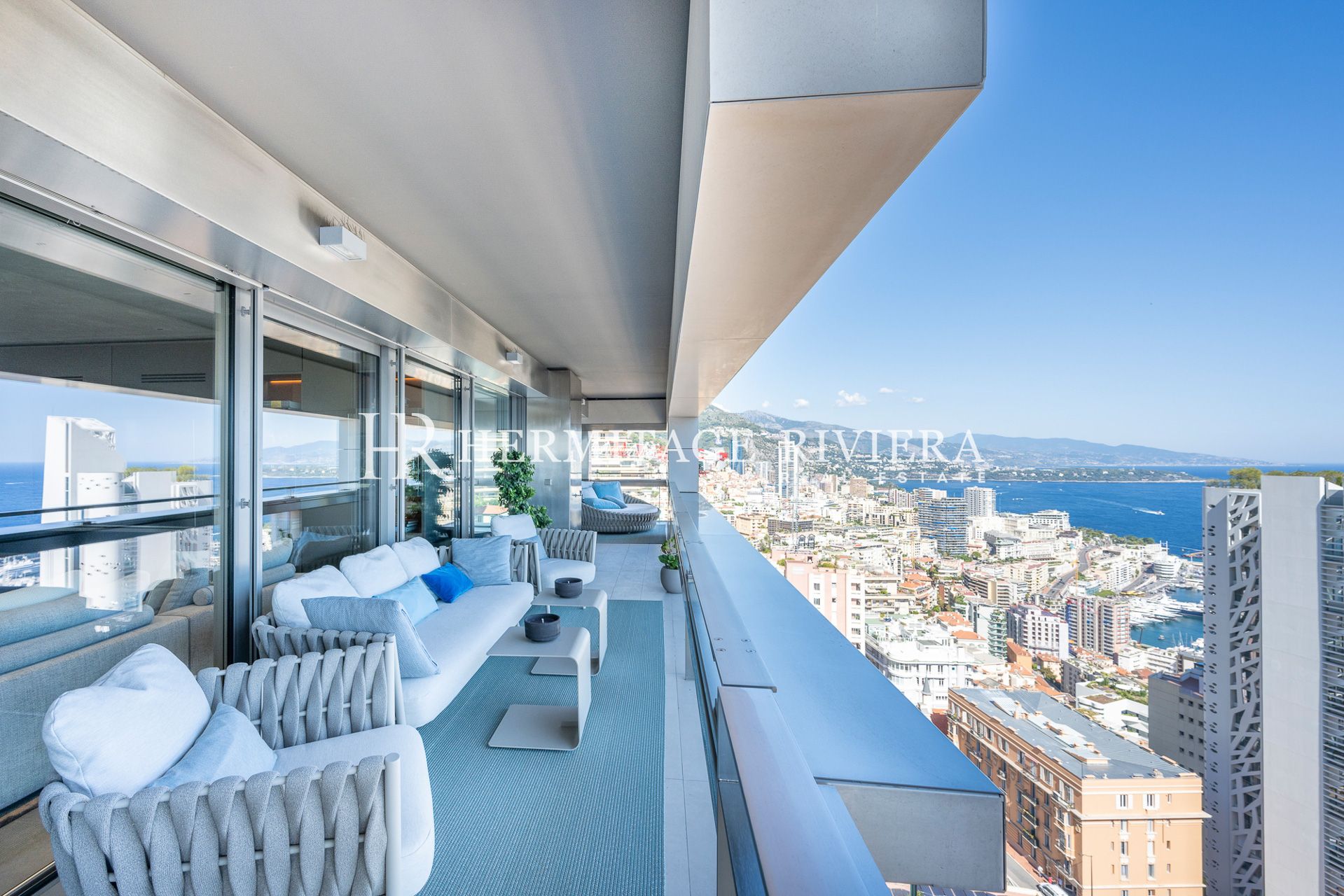 Apartment in Jardin Exotique Monaco  5 bedrooms- Terrace - Views of Monaco - Calme (image 1)