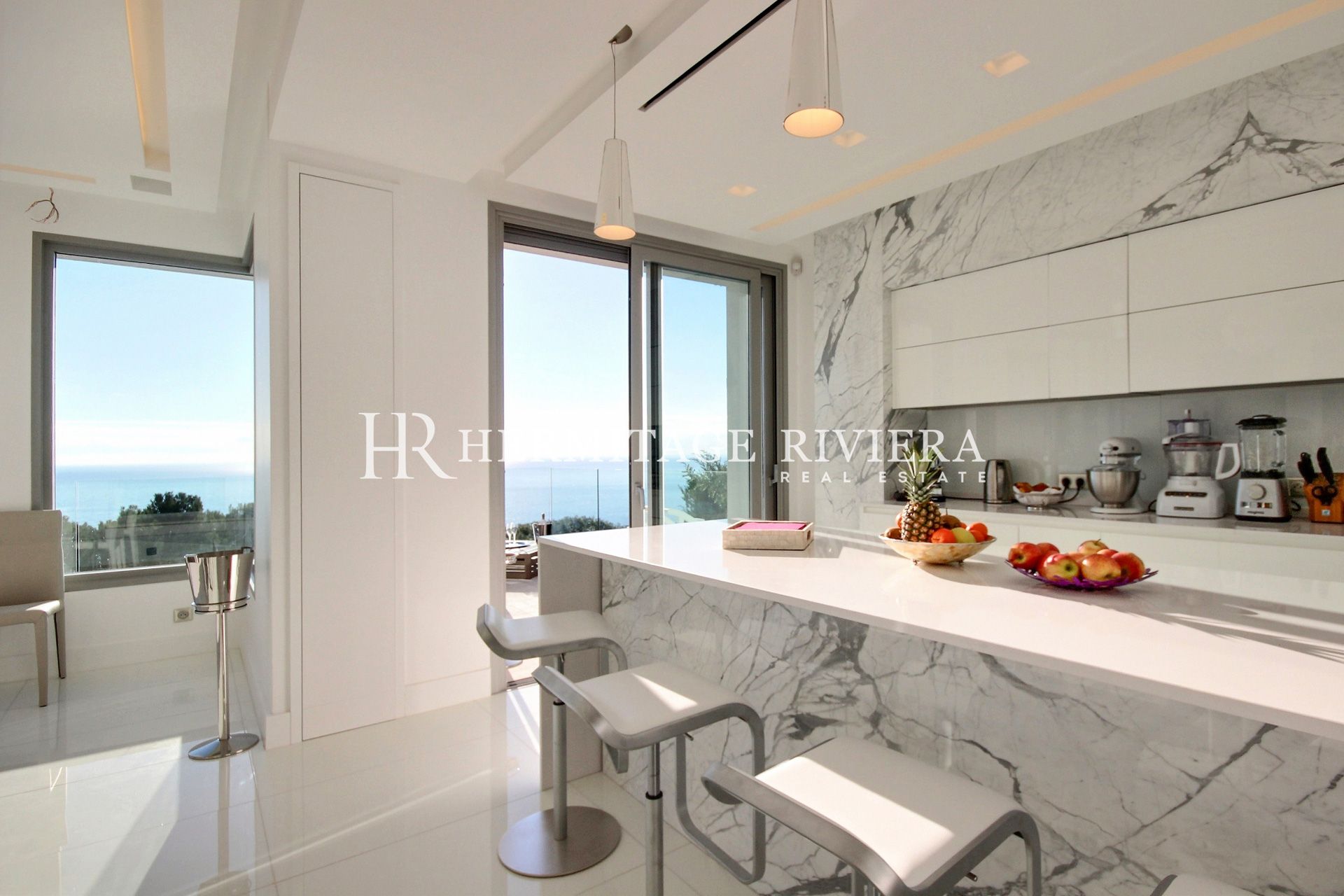 Modern villa - Sea view - Pool (image 9)