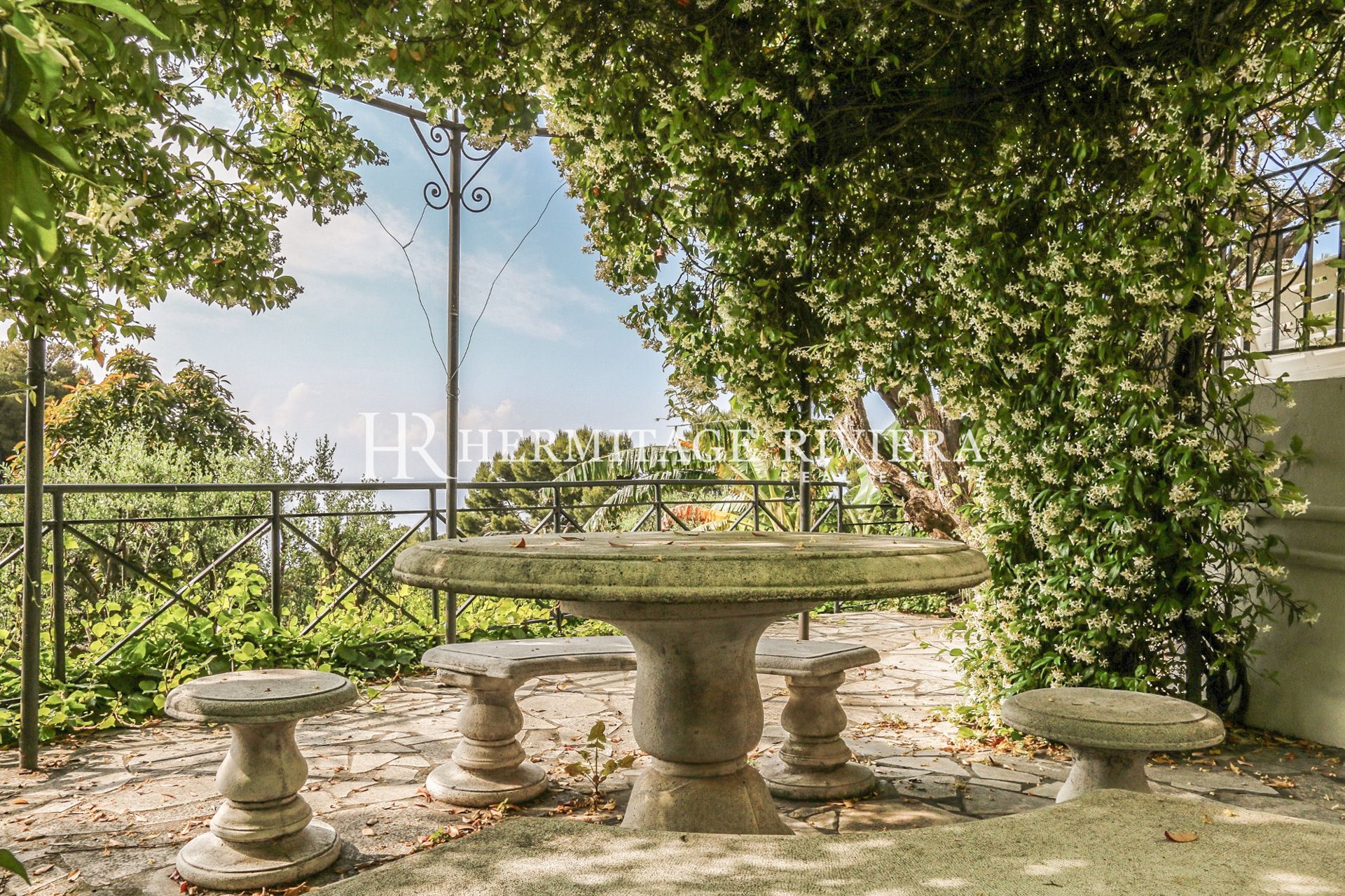 Appartamento con 4 camere da letto - Vicino a Monaco - Terrazza - Vista mare (immagine 4)