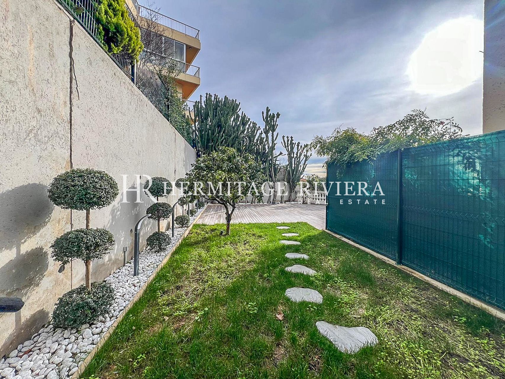  2-bedroom apartment - Renovated - Terrace - Panoramic Sea views (image 13)