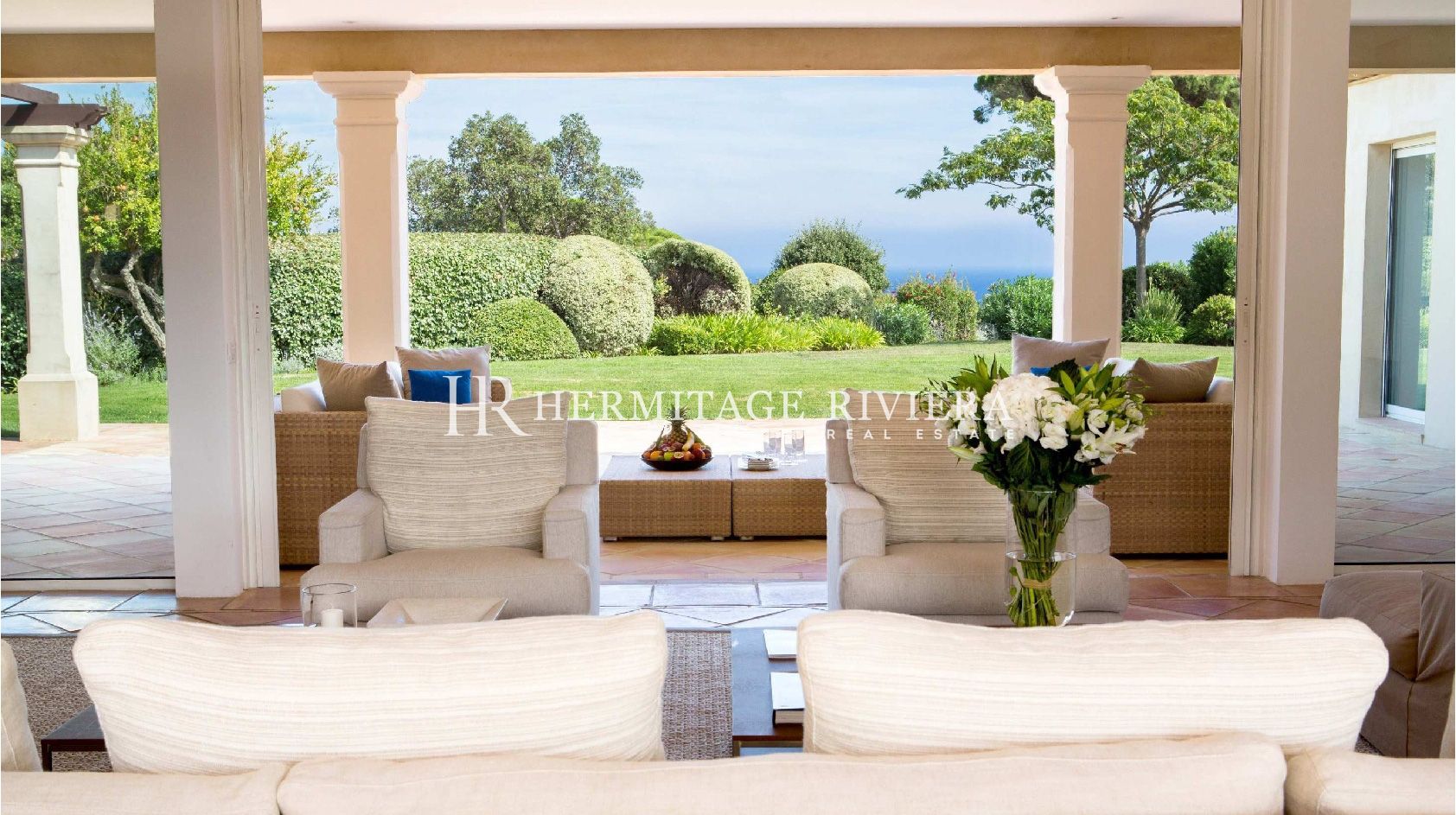 Villa mit Pool und Meerblick in geschlossener Wohnanlage (bild 5)