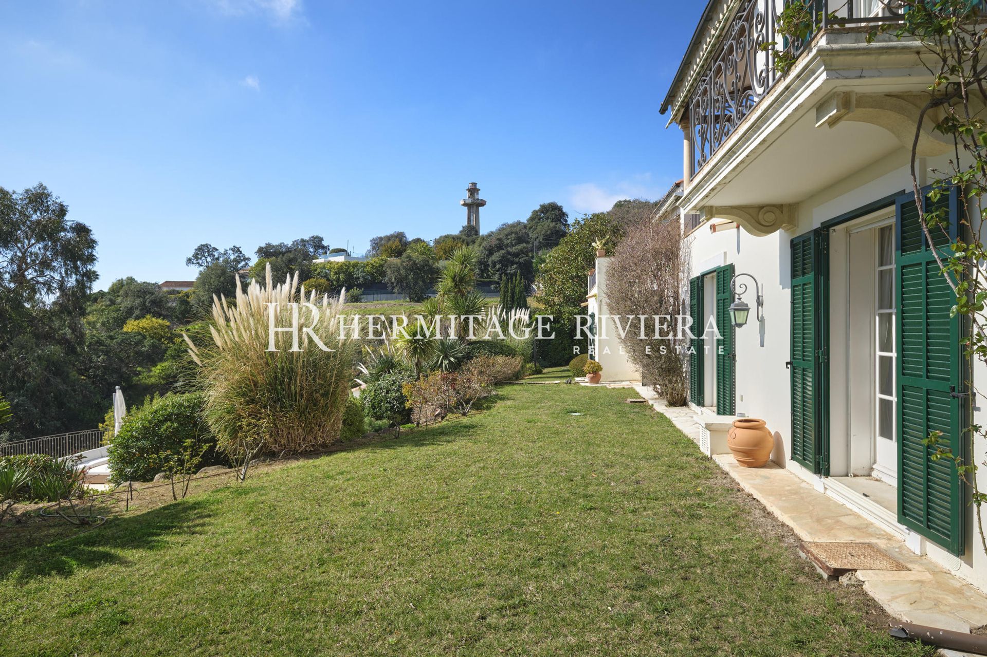 Красивое владение с видом на море (изображение 24)