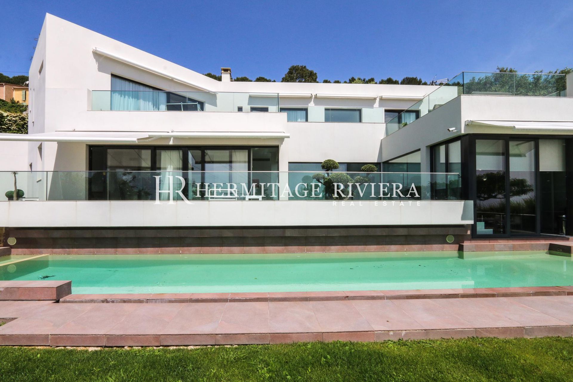 令人惊叹的现代别墅，享有海景和摩纳哥美景 (图片 1)